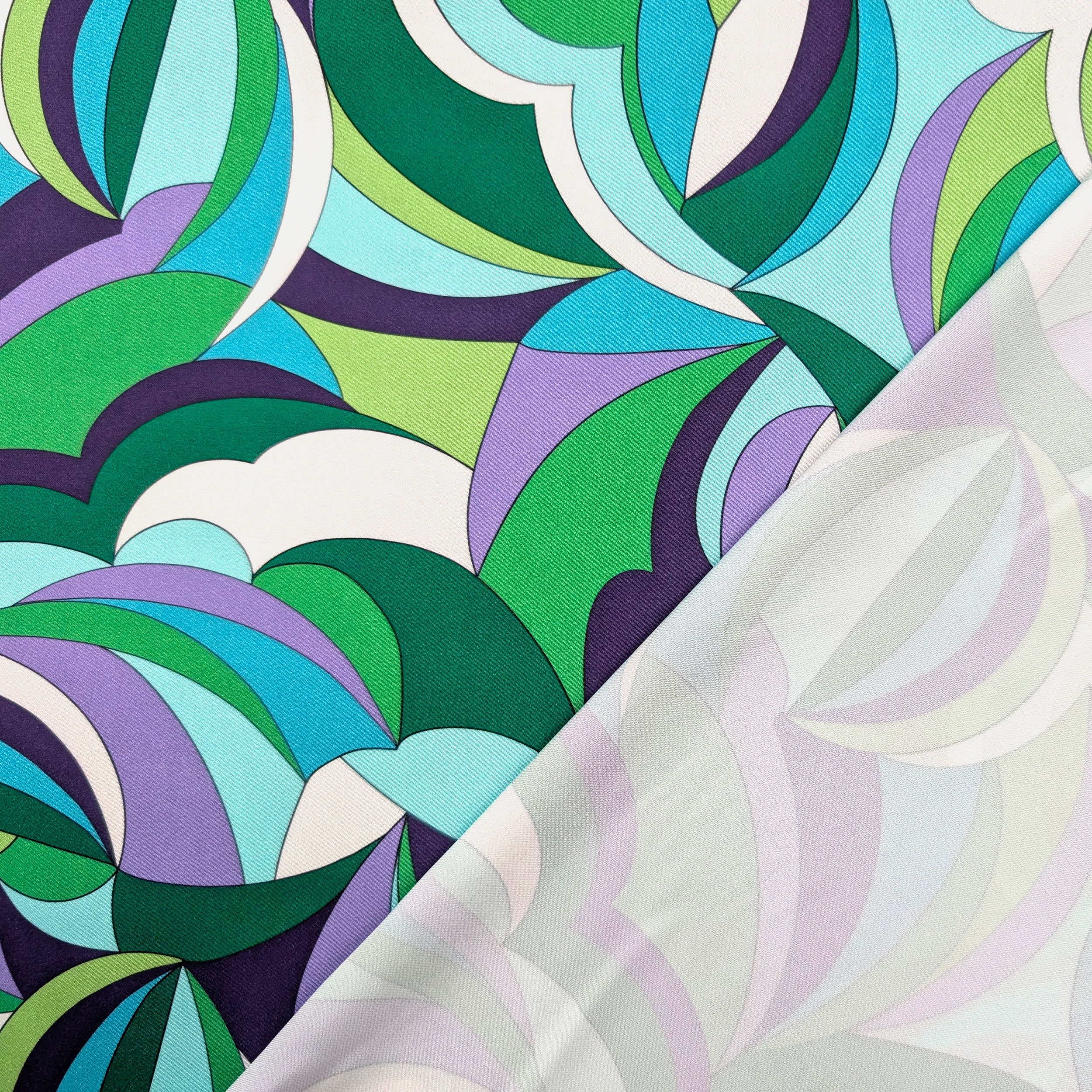 Satin Set High Fashion Fantasy Multicolour Lilac Green Image