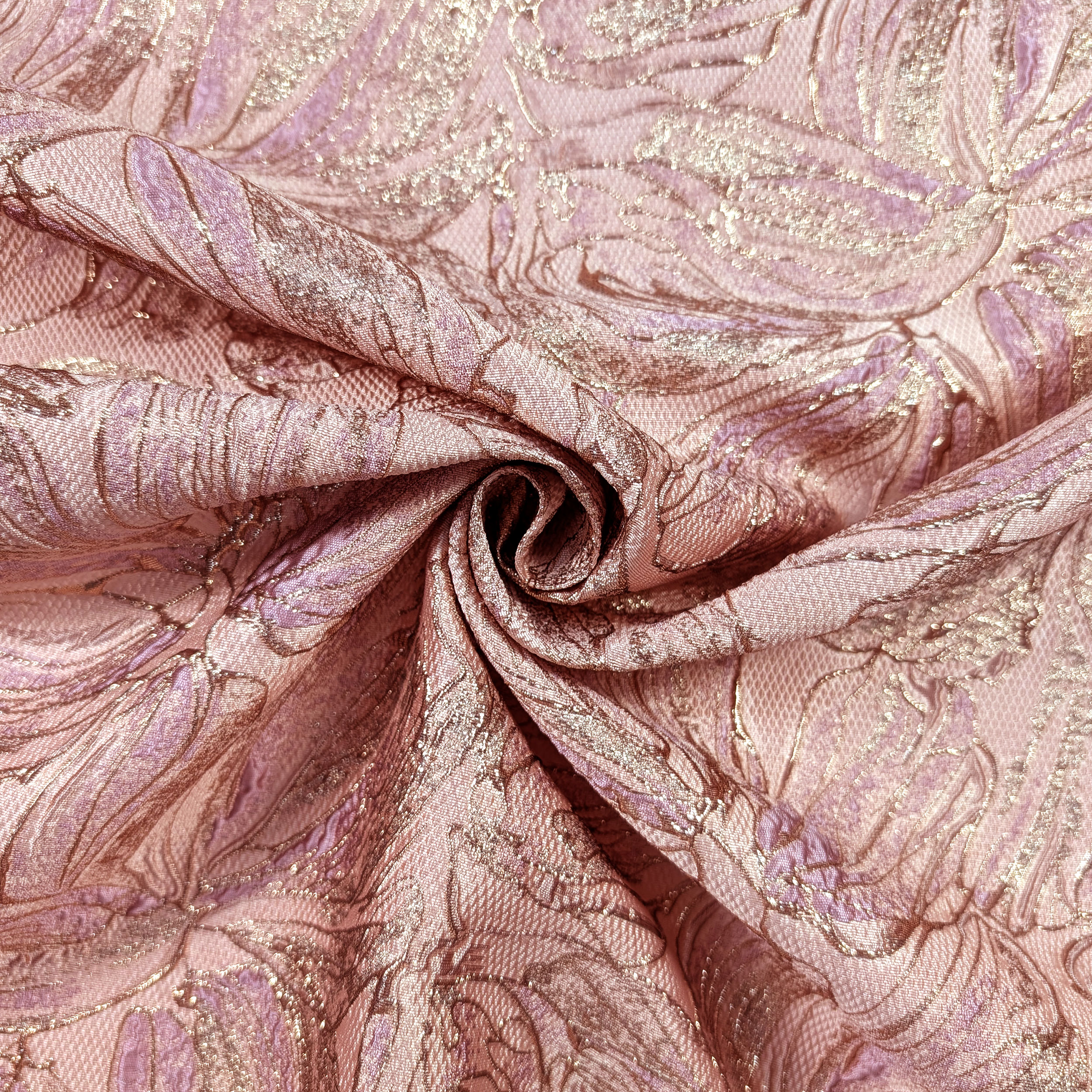 Brocado Alta Moda Floral Rosa y Oro Lurex Image