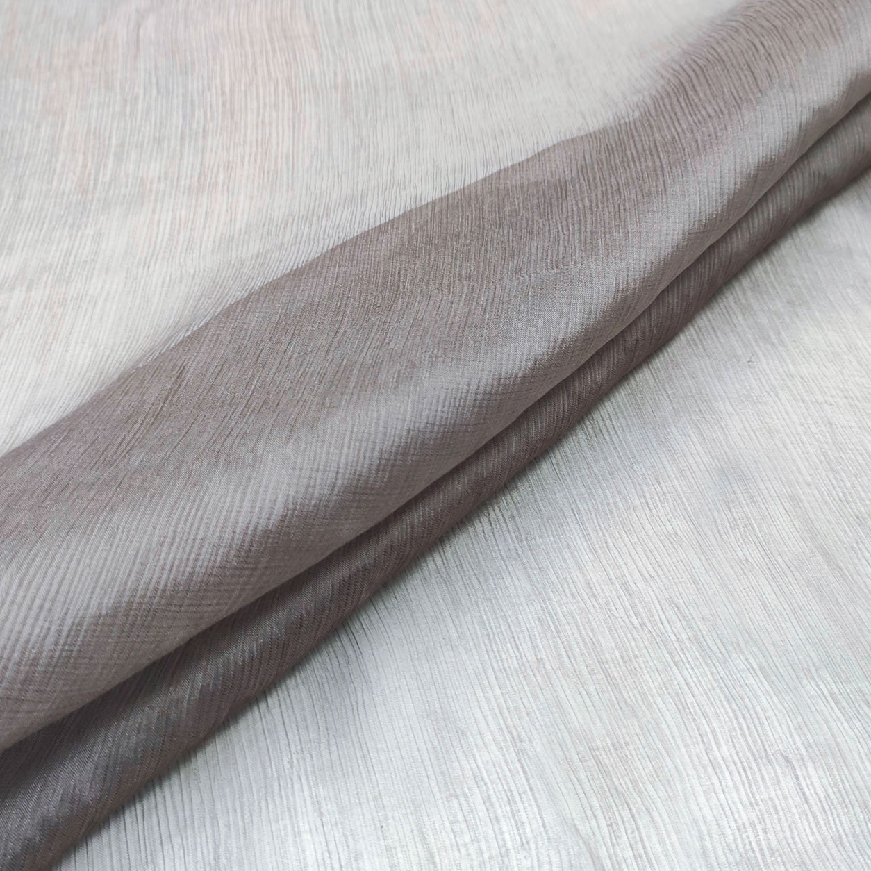 Tissu mousseline 100% soie Plis 2