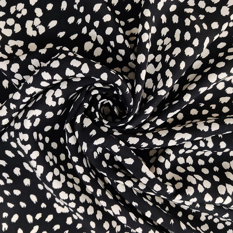 tessuto-viscosa-fantasia-moda-panna