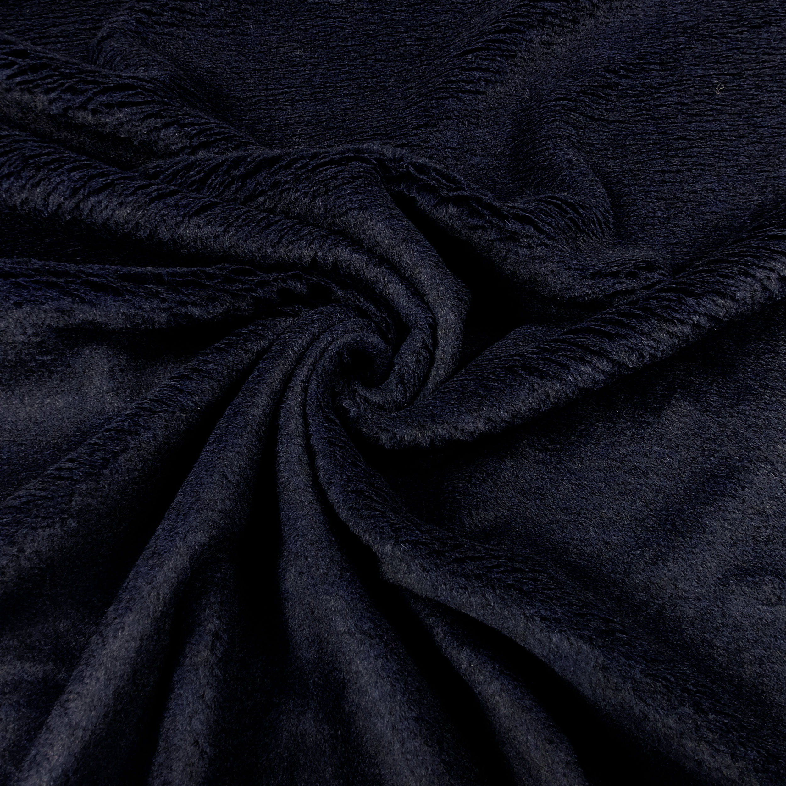 Manteau lourd bleu foncé