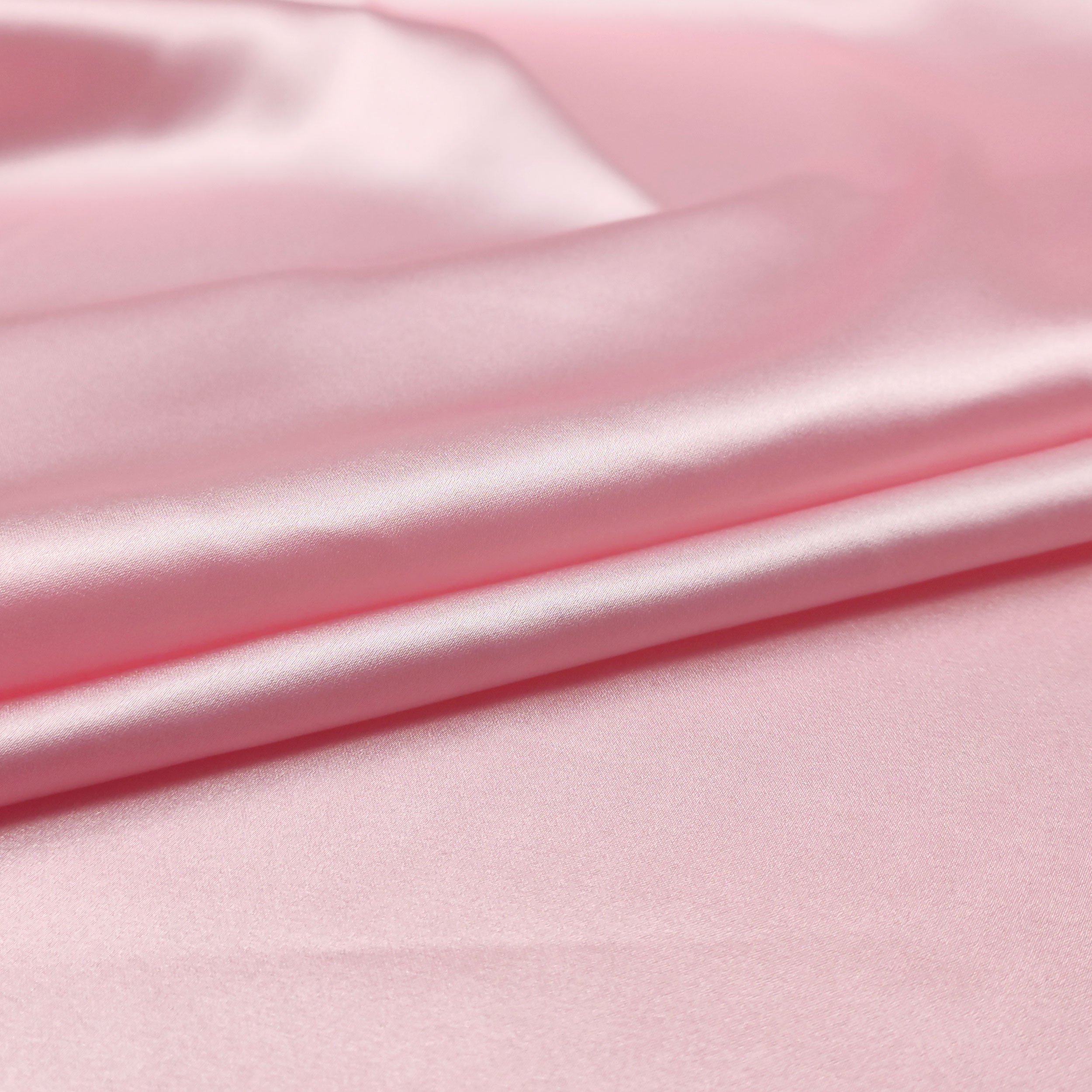 Tissu extensible en satin de soie rose Image
