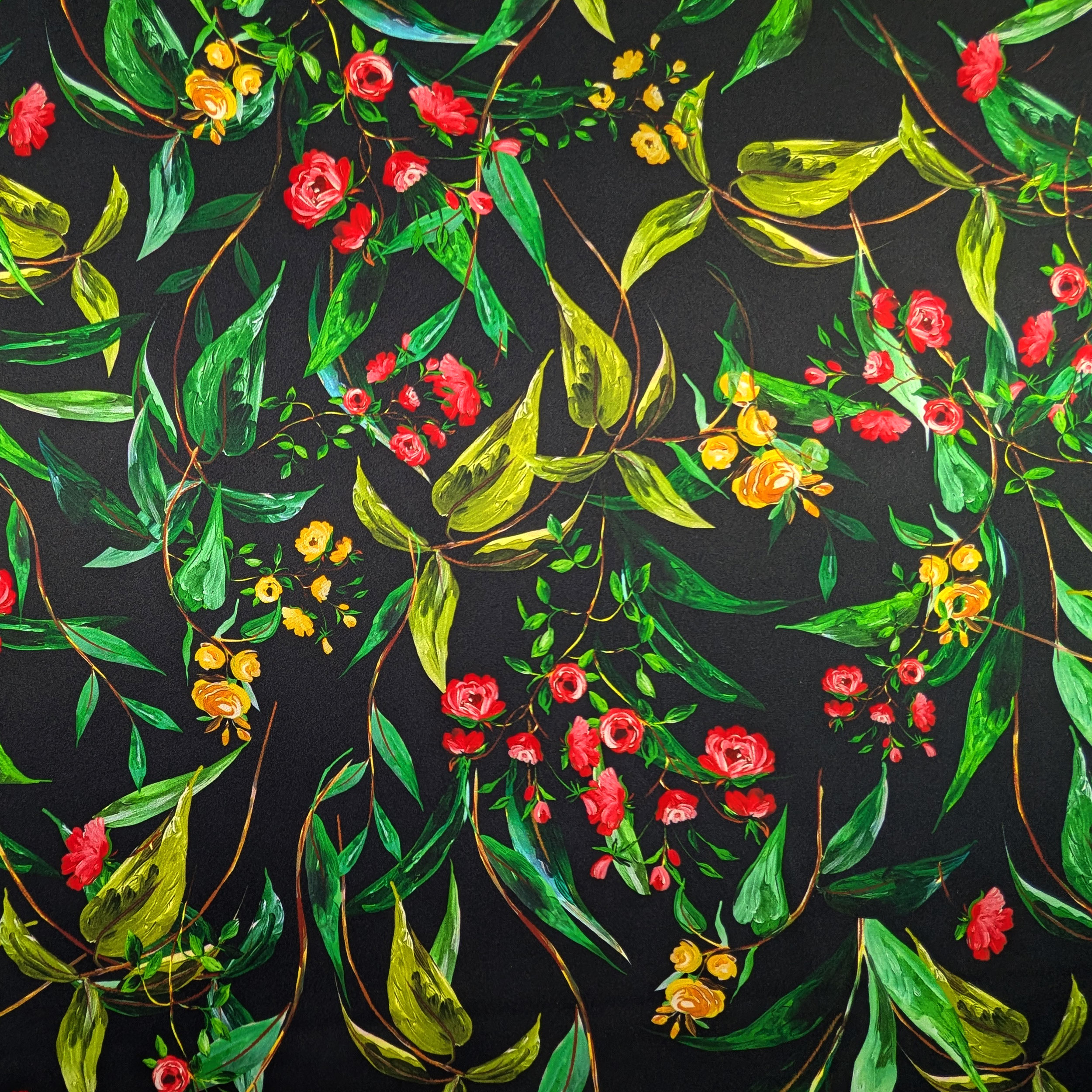 Satin de soie Haute Couture Roses et Fleurs Jaunes Image