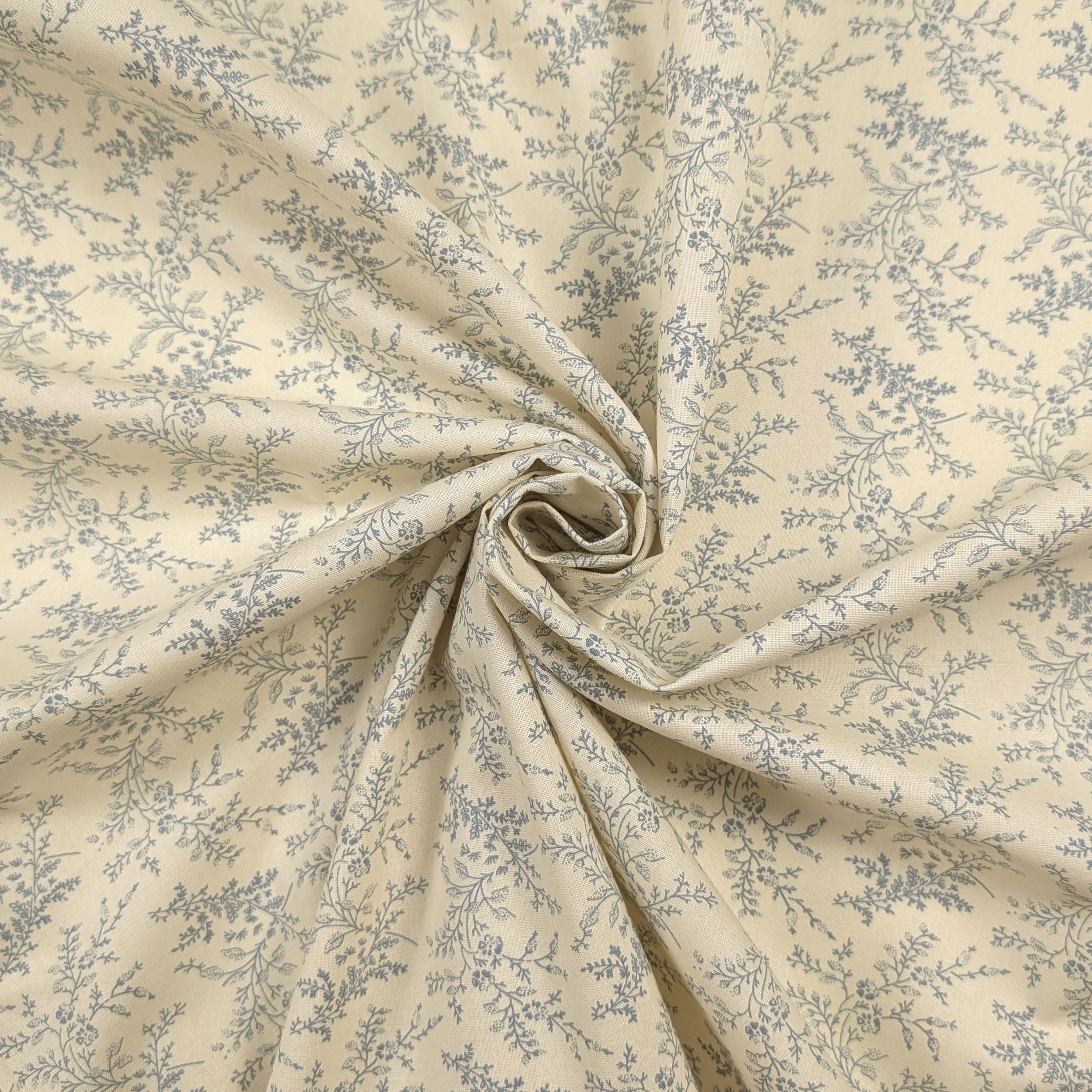 Vintage-print cotton poplin with blue branches and flowers Image