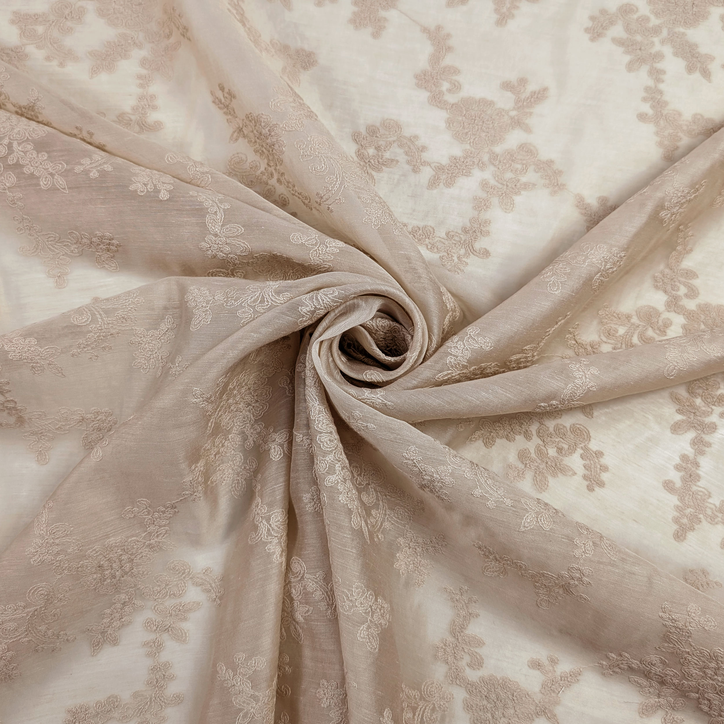Embroidered Muslin Beige Flowers Image