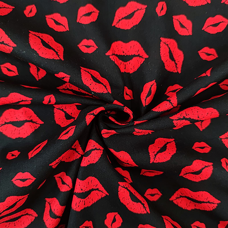 Tessuto Cotone Kiss Sfondo Nero