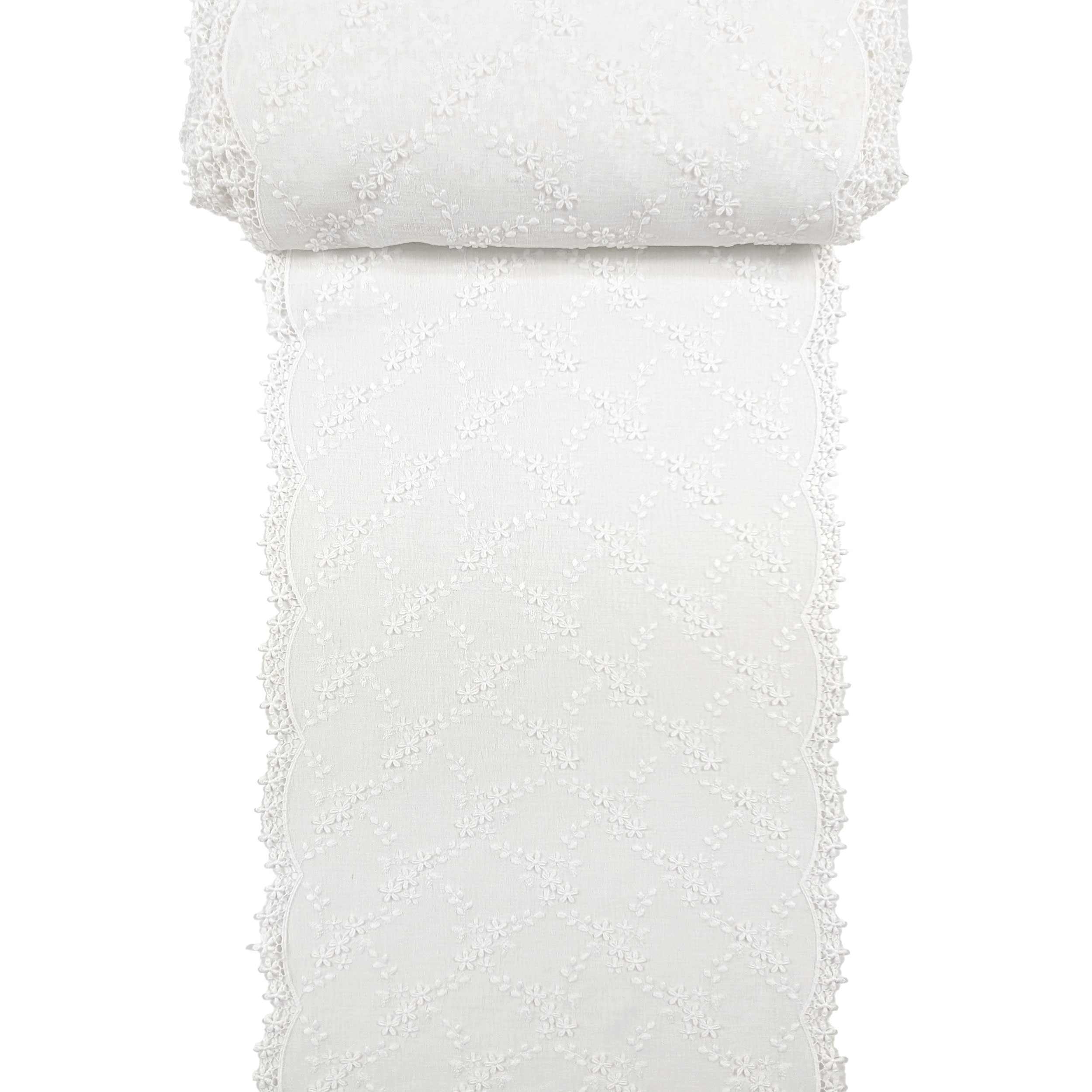 Scalloped Curtain Fabric Fiorellini White Image