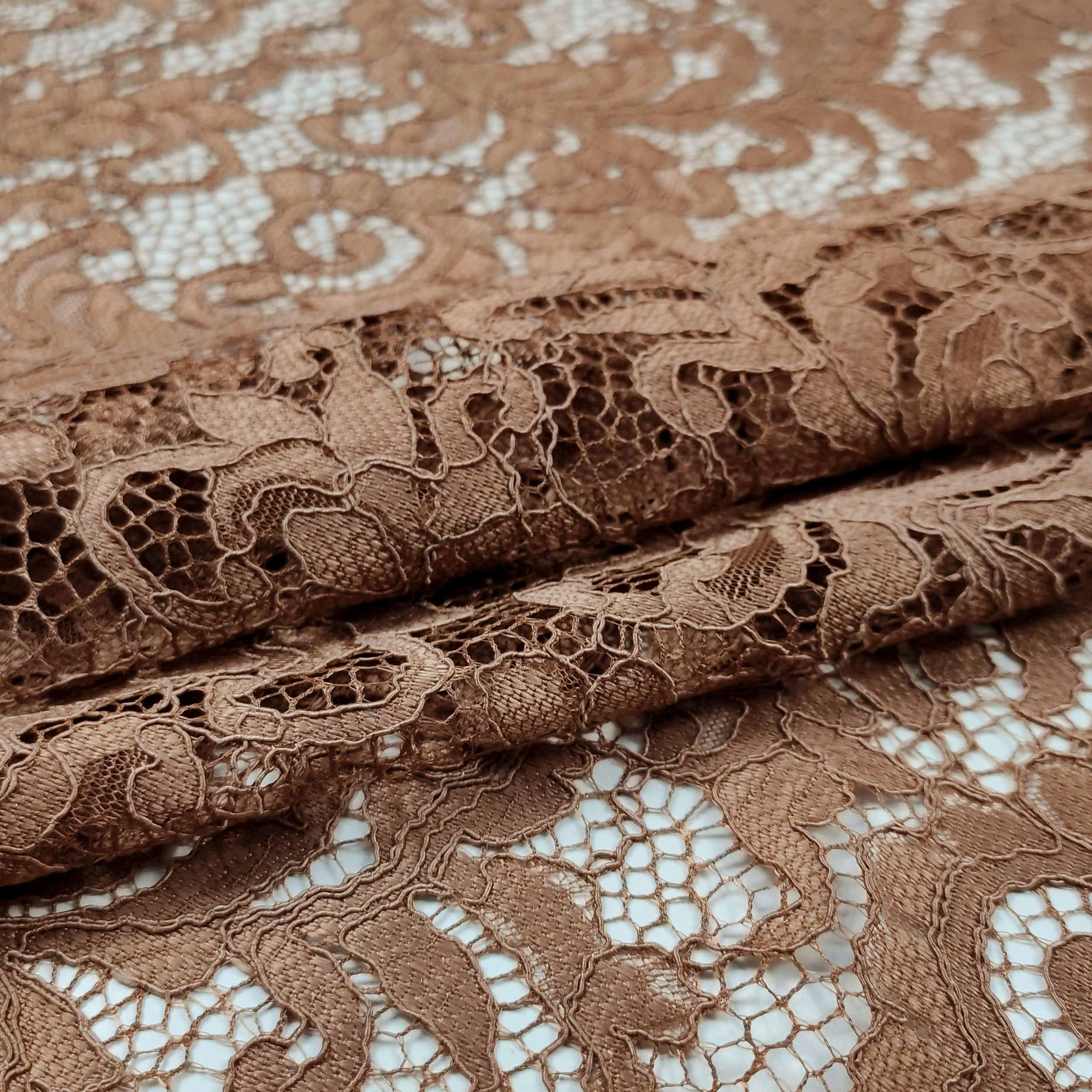 Micky Lace Image