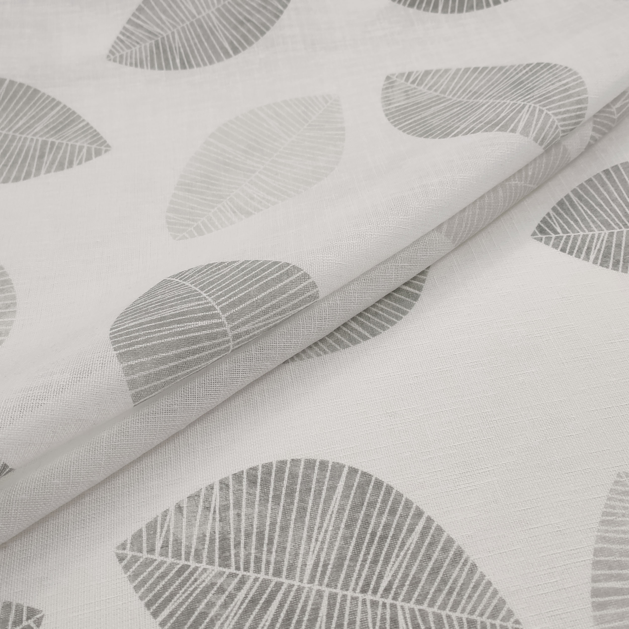 tende-foglie-in-grigio