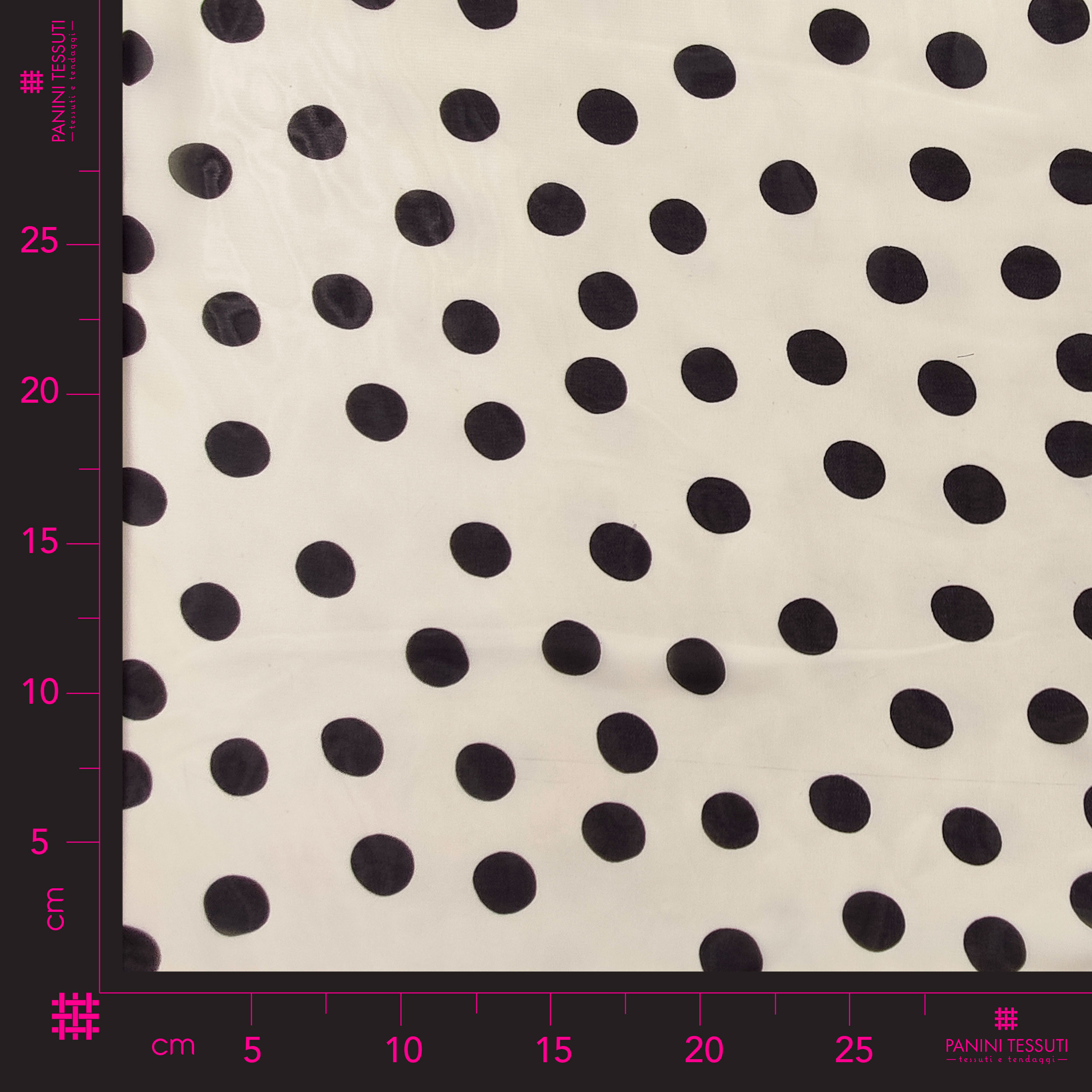 Tissu Georgette crème à pois noirs