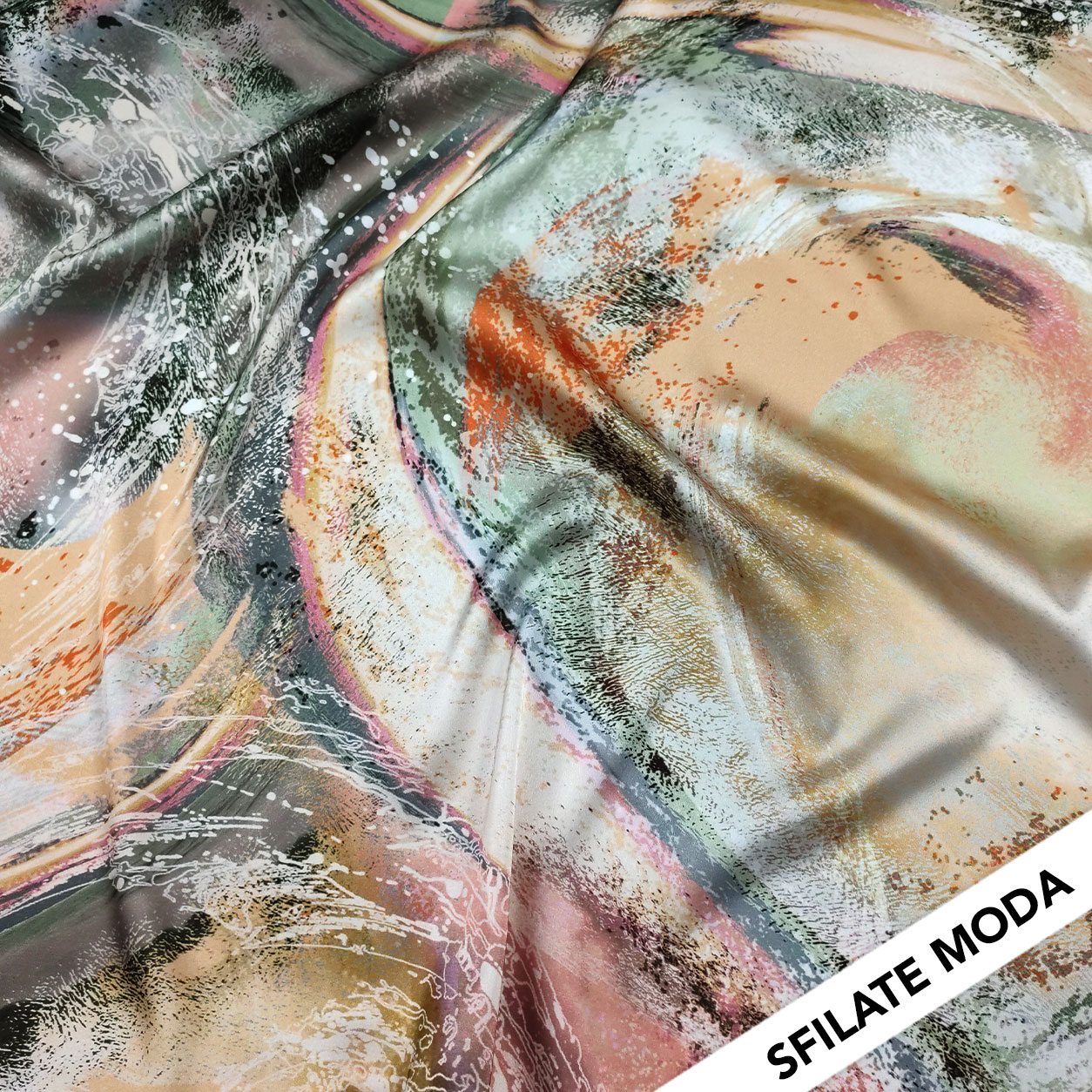 Conjunto de satén elástico estampado Alta Moda