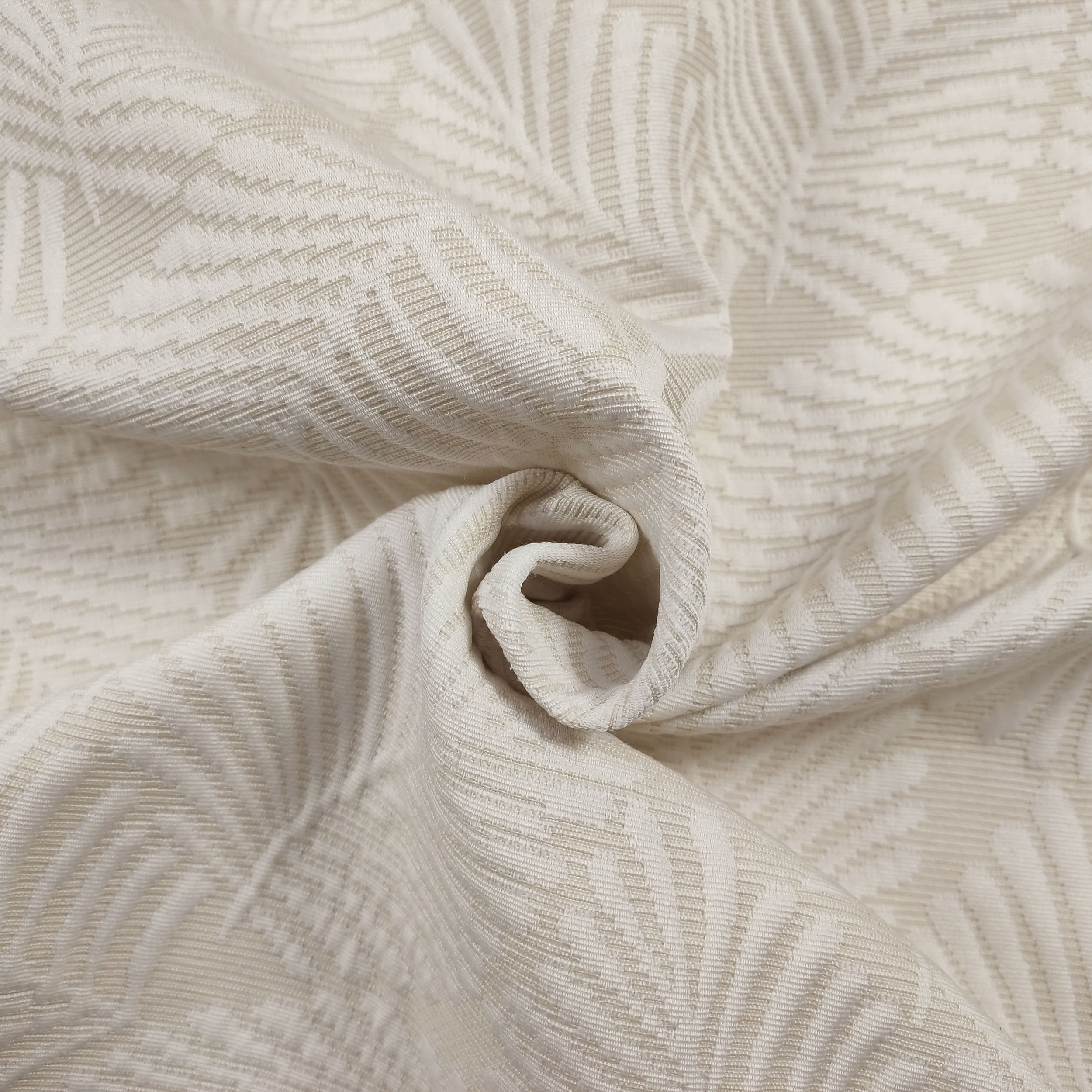 Colcha Jacquard Matelassè Hojas Beige
