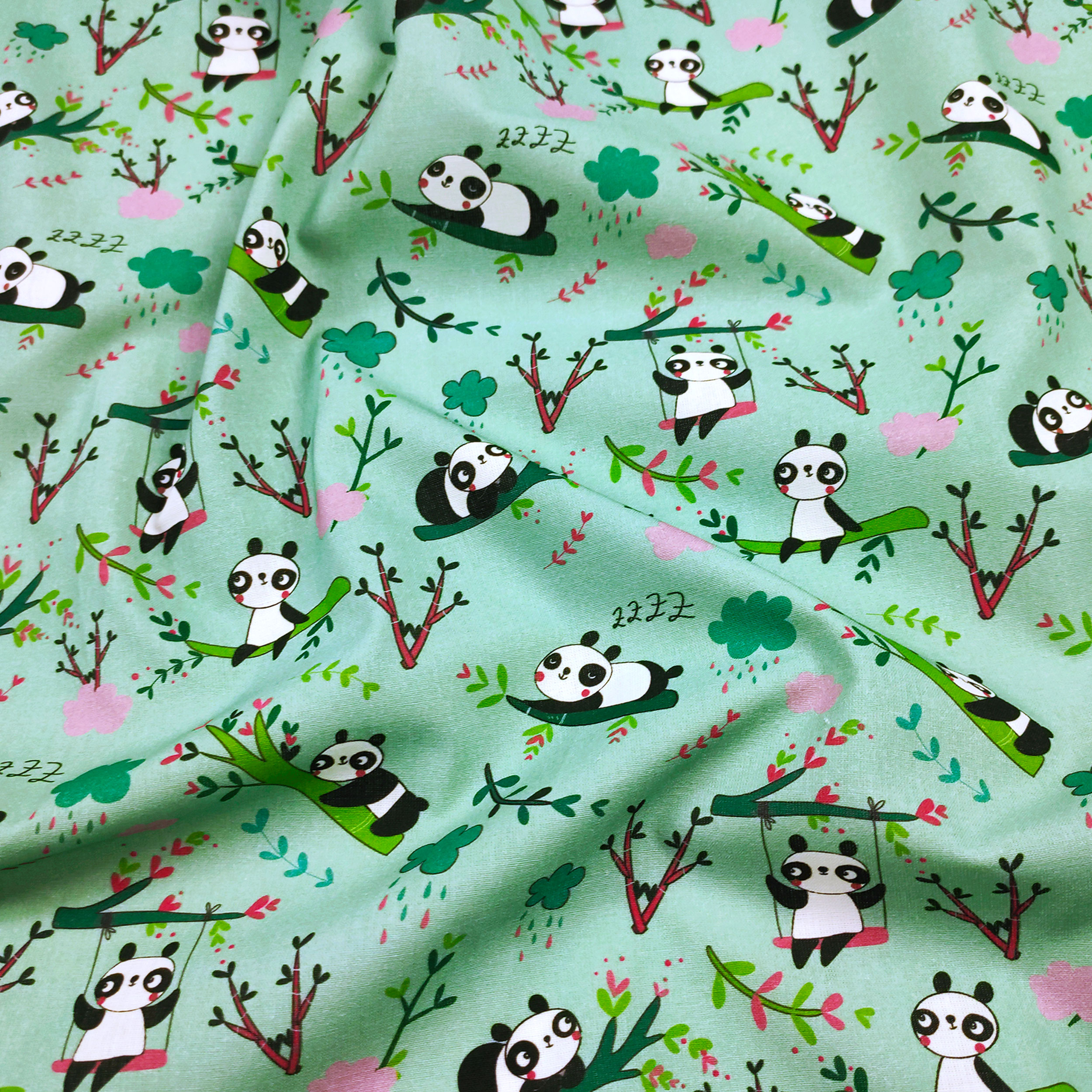 Panda en coton découpé petit fond vert menthe - Panini Fabrics 50x145 cm Image