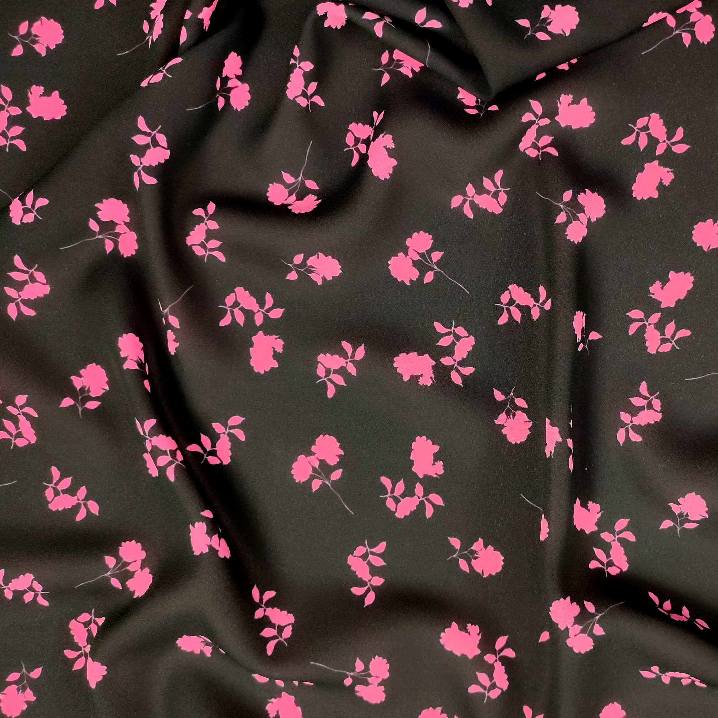 Motif de fleur de fuxia framboise fond noir