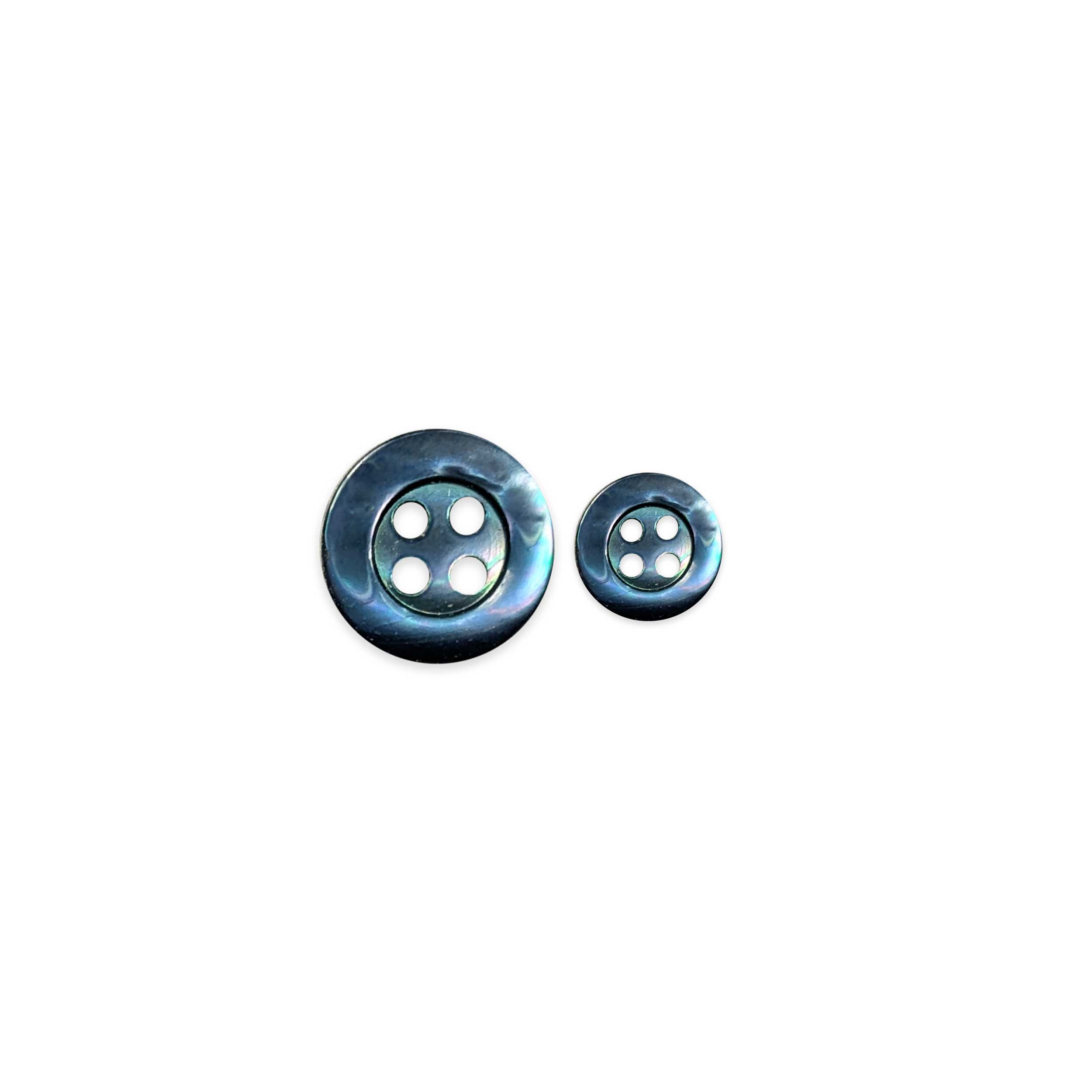 Mother-of-pearl button 4 holes Avio Image