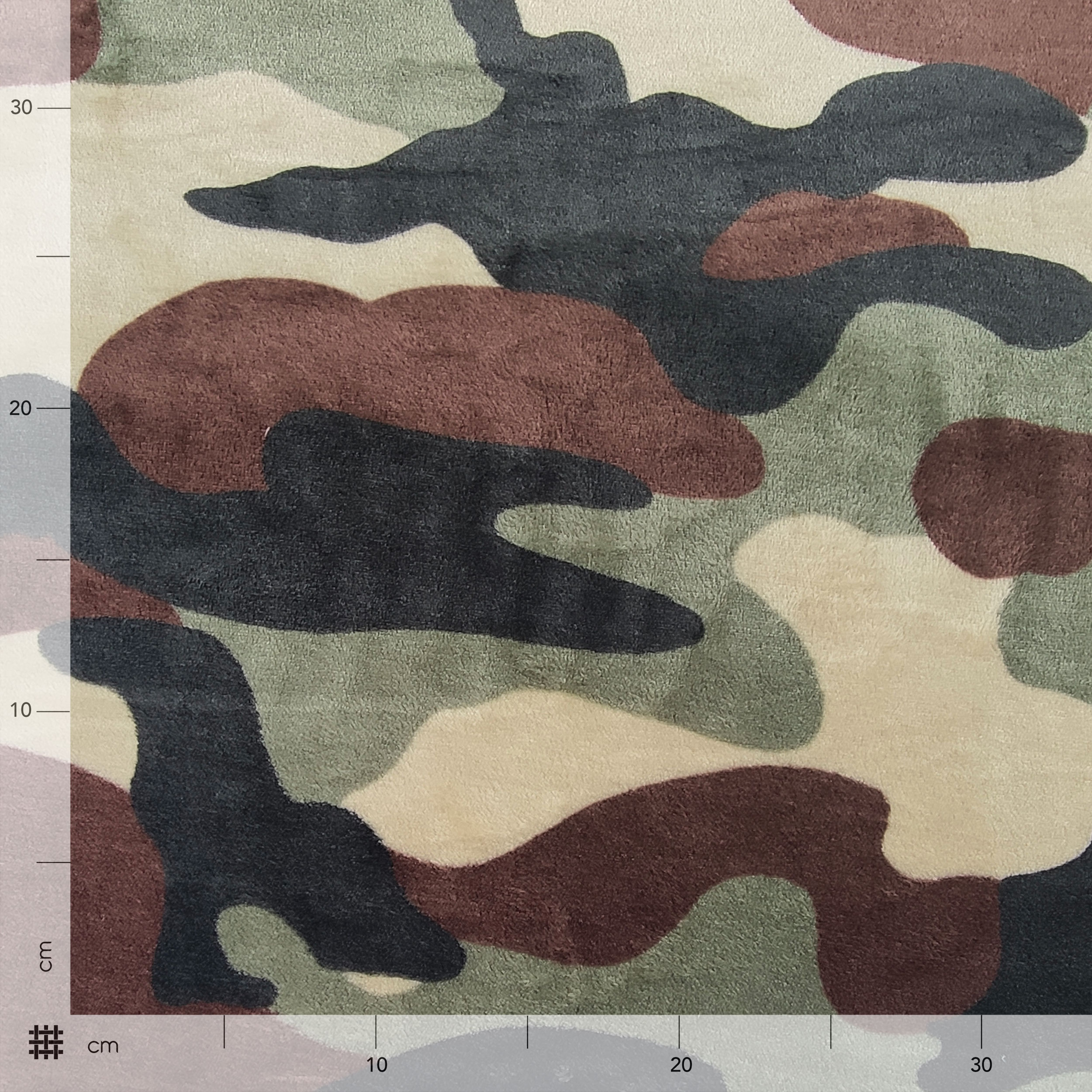 Forro polar de cachemira con estampado de camuflaje