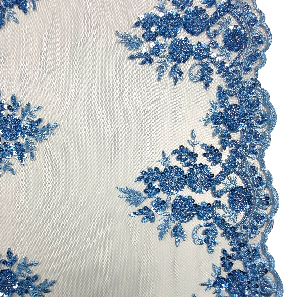  Doppelt bestickte Spitze mit Pailletten Hellblau