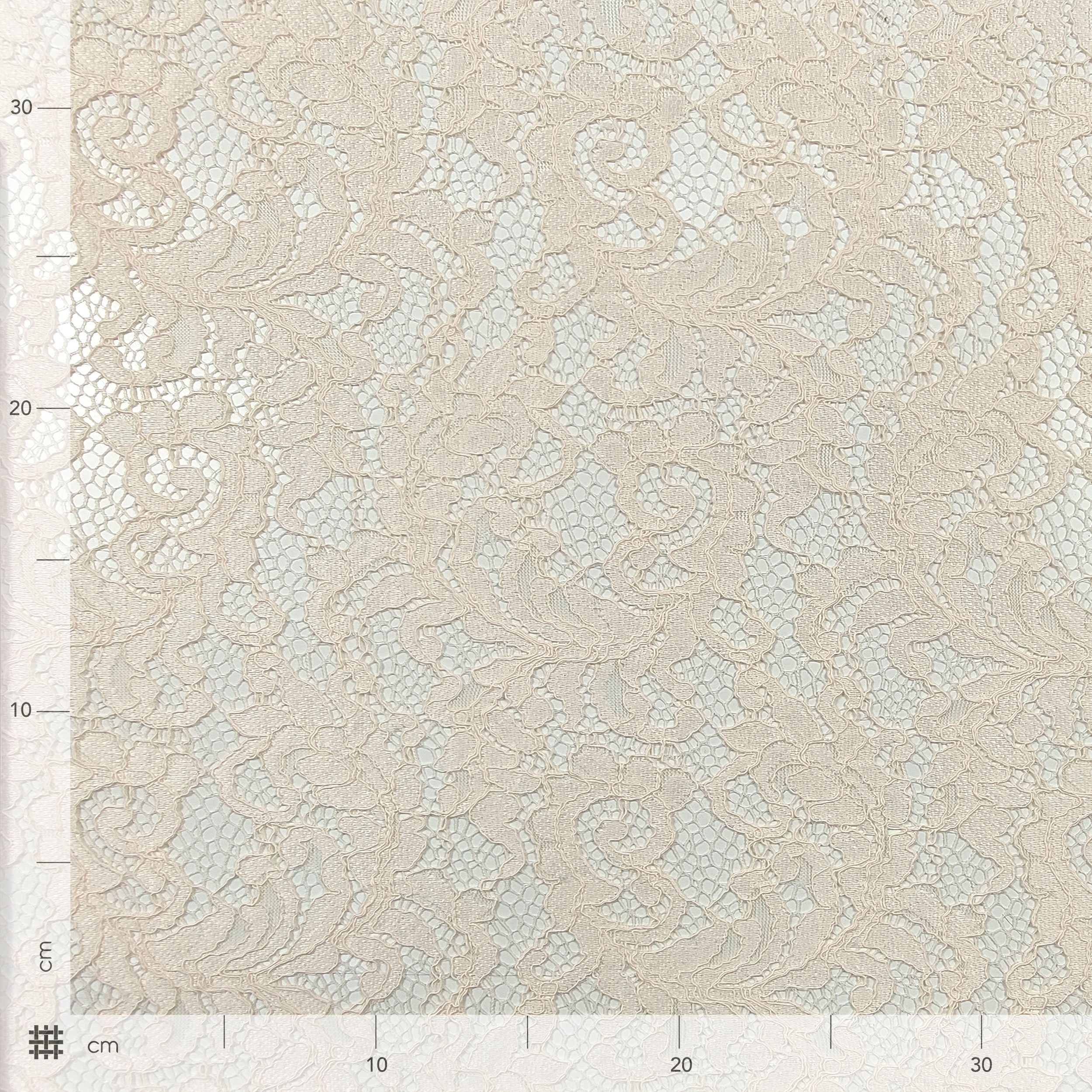 Micky Lace Image