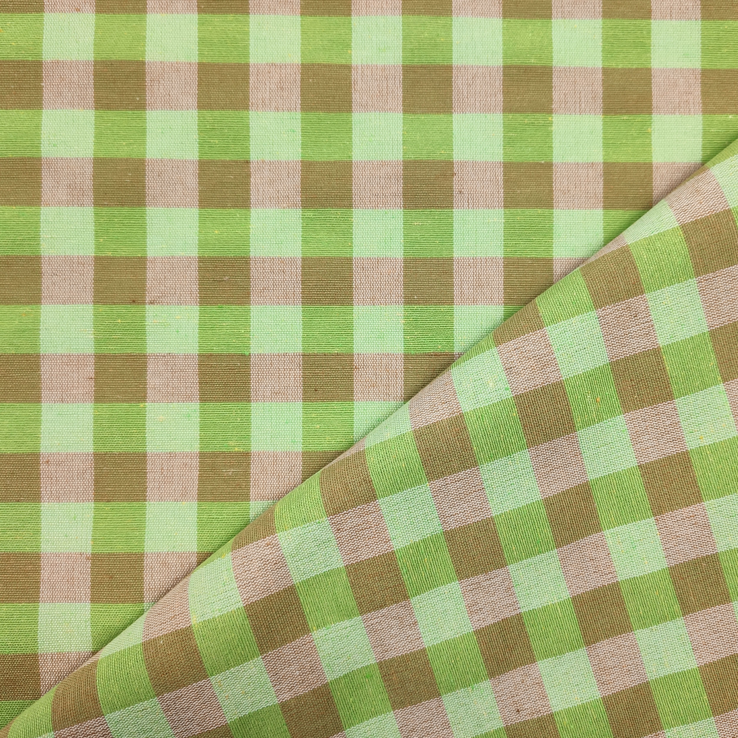 Tissu teint en fil pour nappe à carreaux vert camel