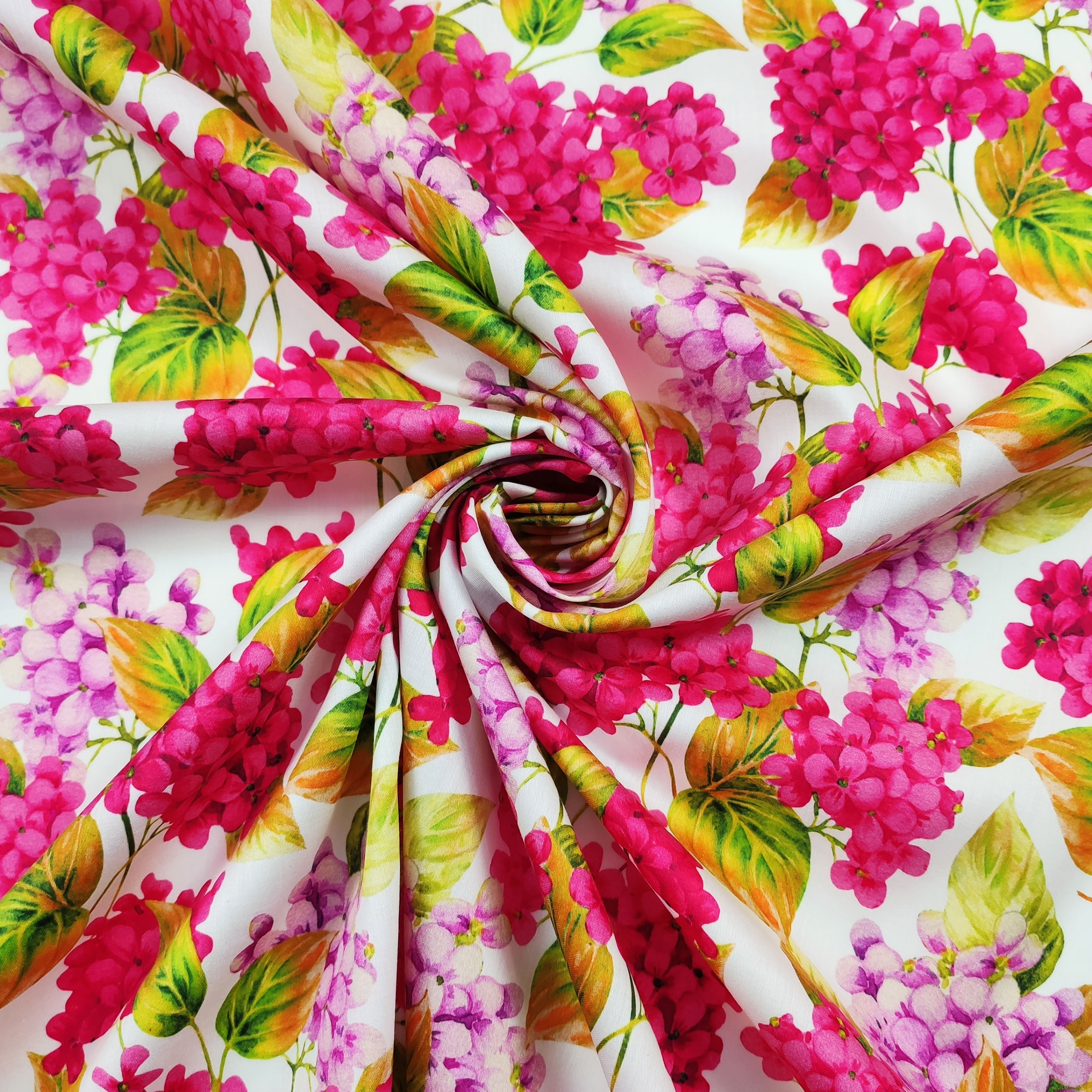Rasatello Cotton White Flowers in Pink