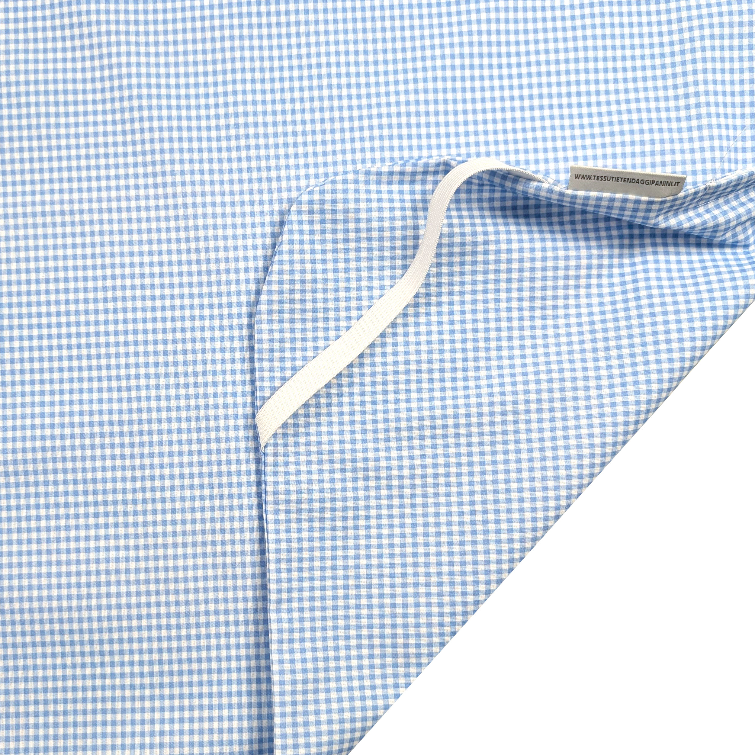 Sac de couchage d'été carré bleu clair Image