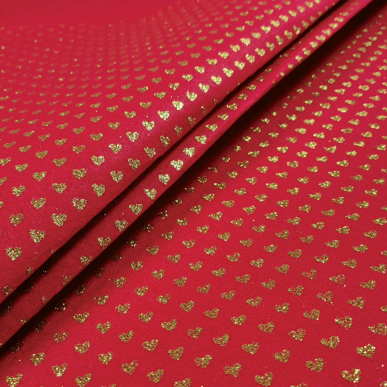 Pannolenci Corazones Glittered Fondo Rojo