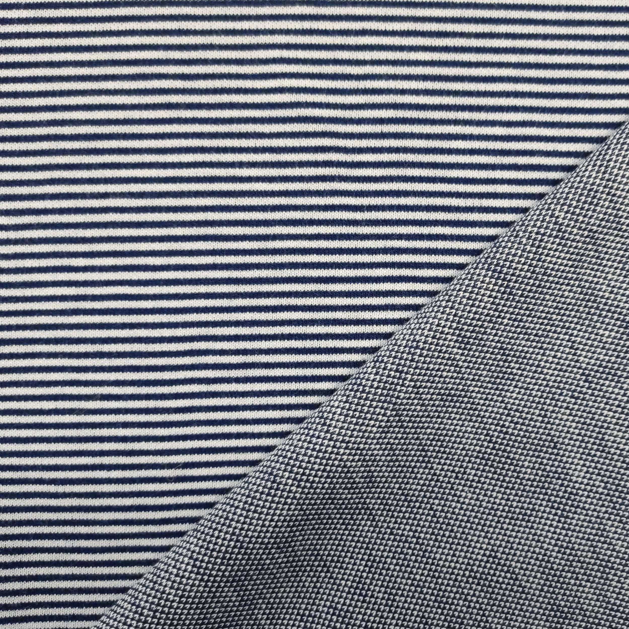 Milano Stitch Dünne Streifen Blau
