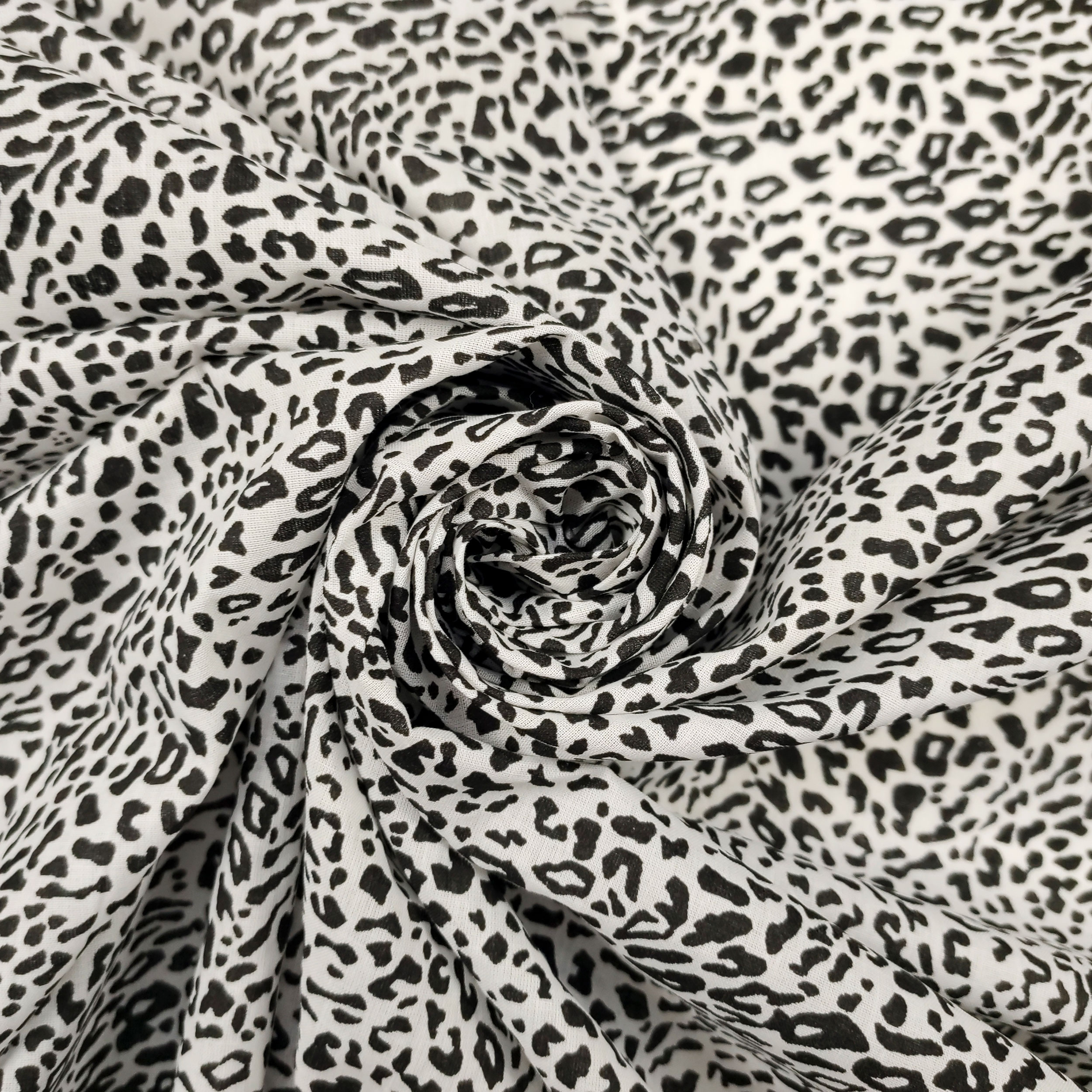 Black and White Leopard Print Cotton