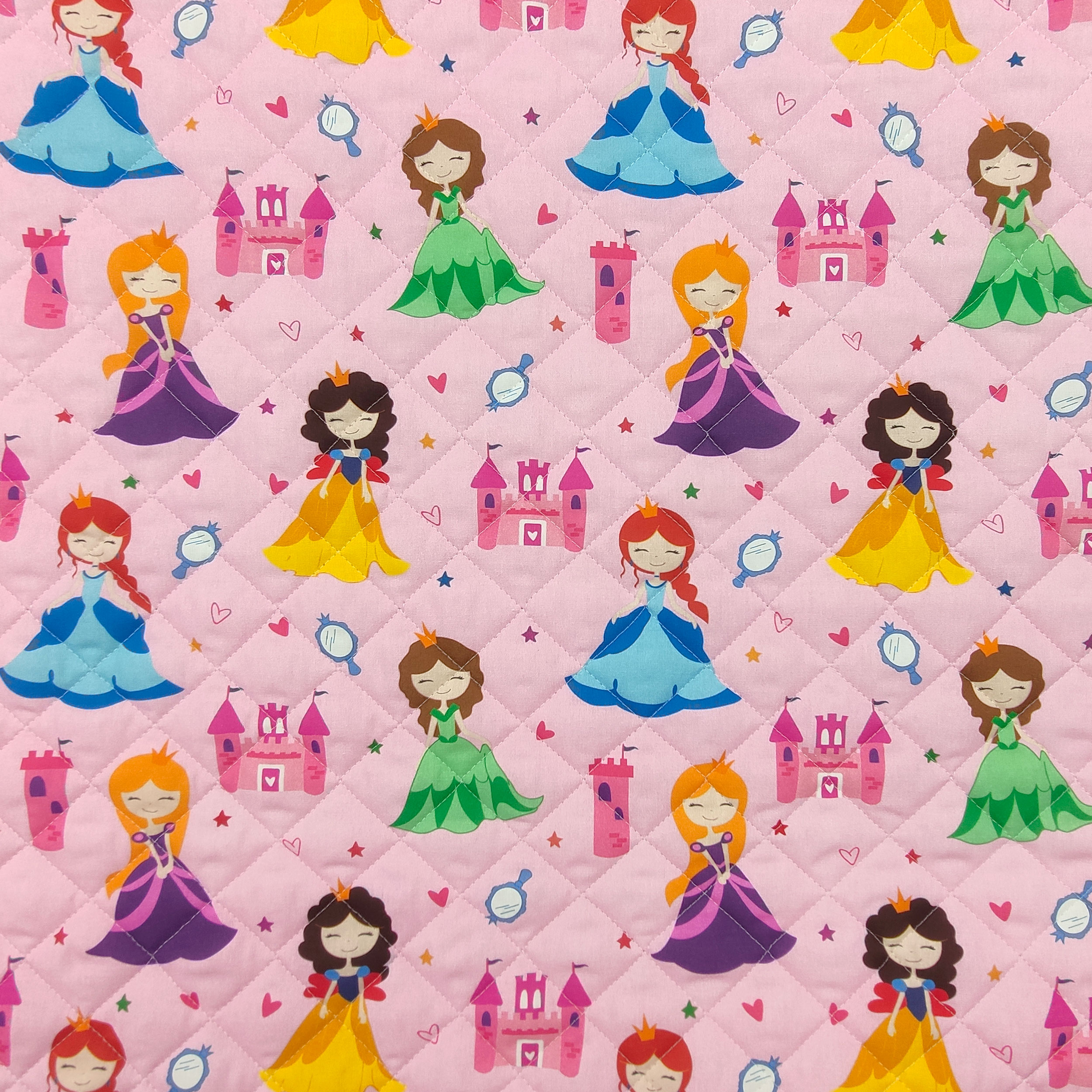 Tissu matelassé Princesses Fond rose