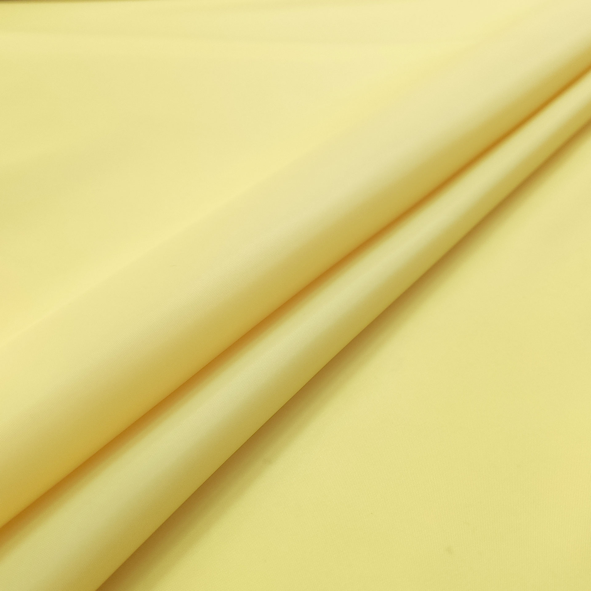 Cutout Liner Yellow 100x150 cm Image