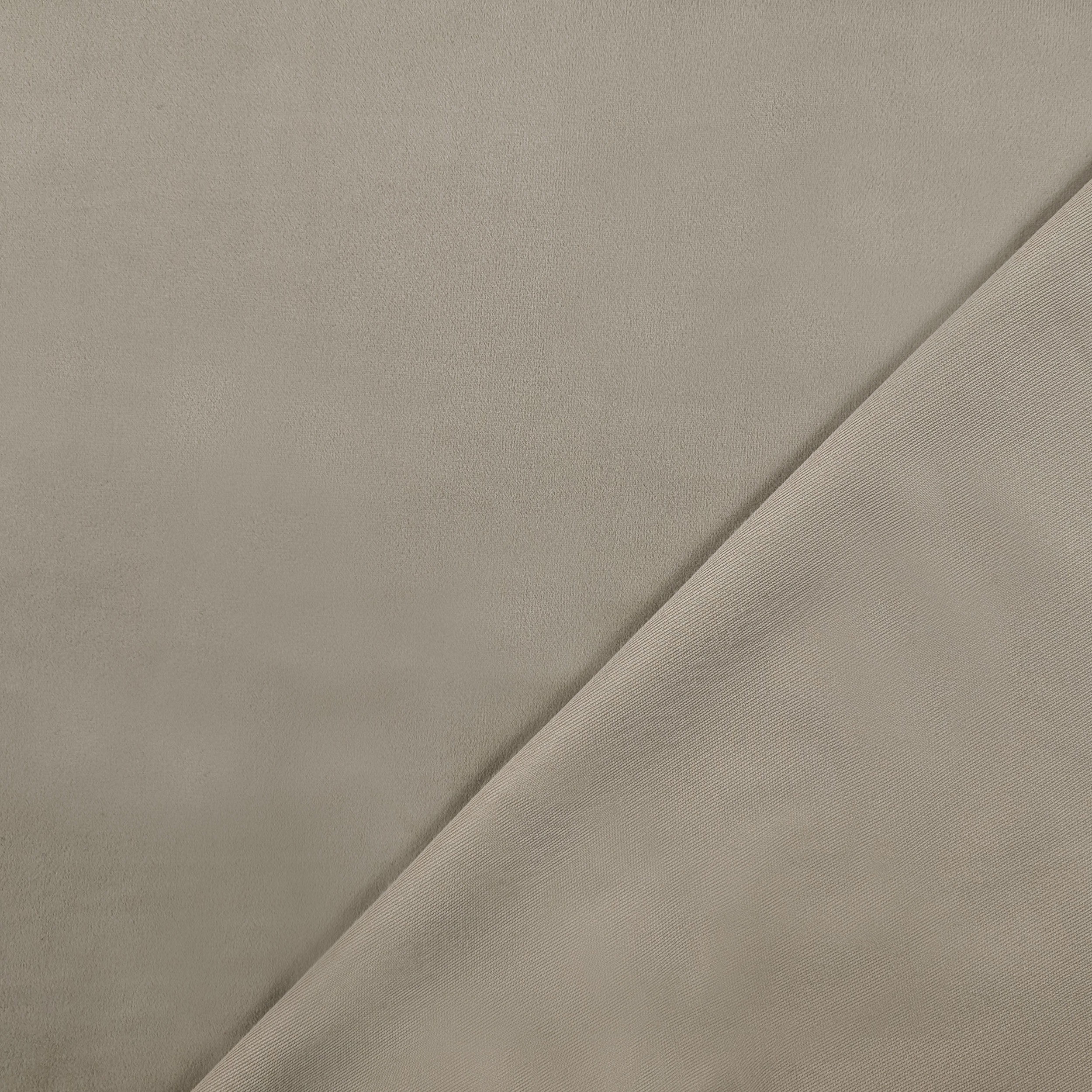 Smooth Velvet Image