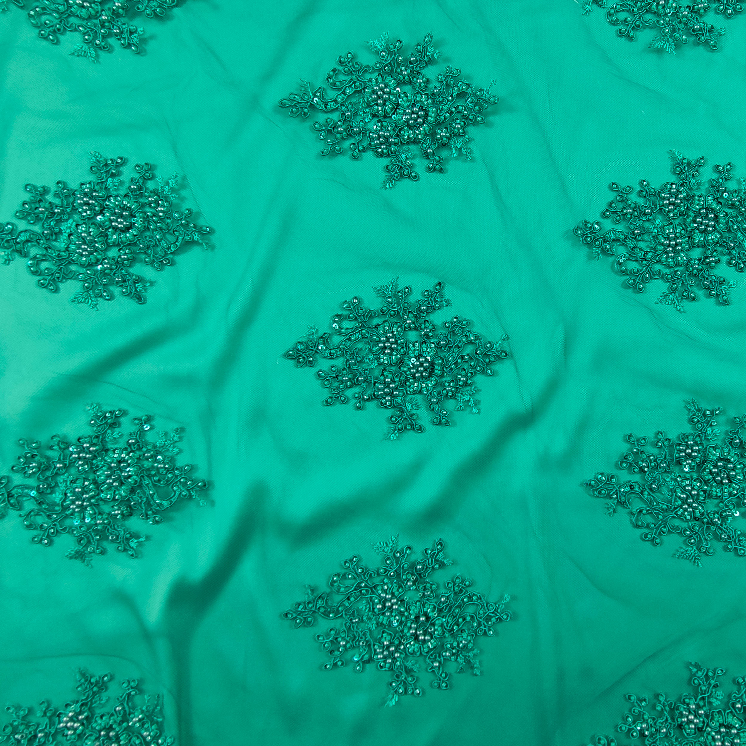 Tulle brodé de perles Lux Emerald Green