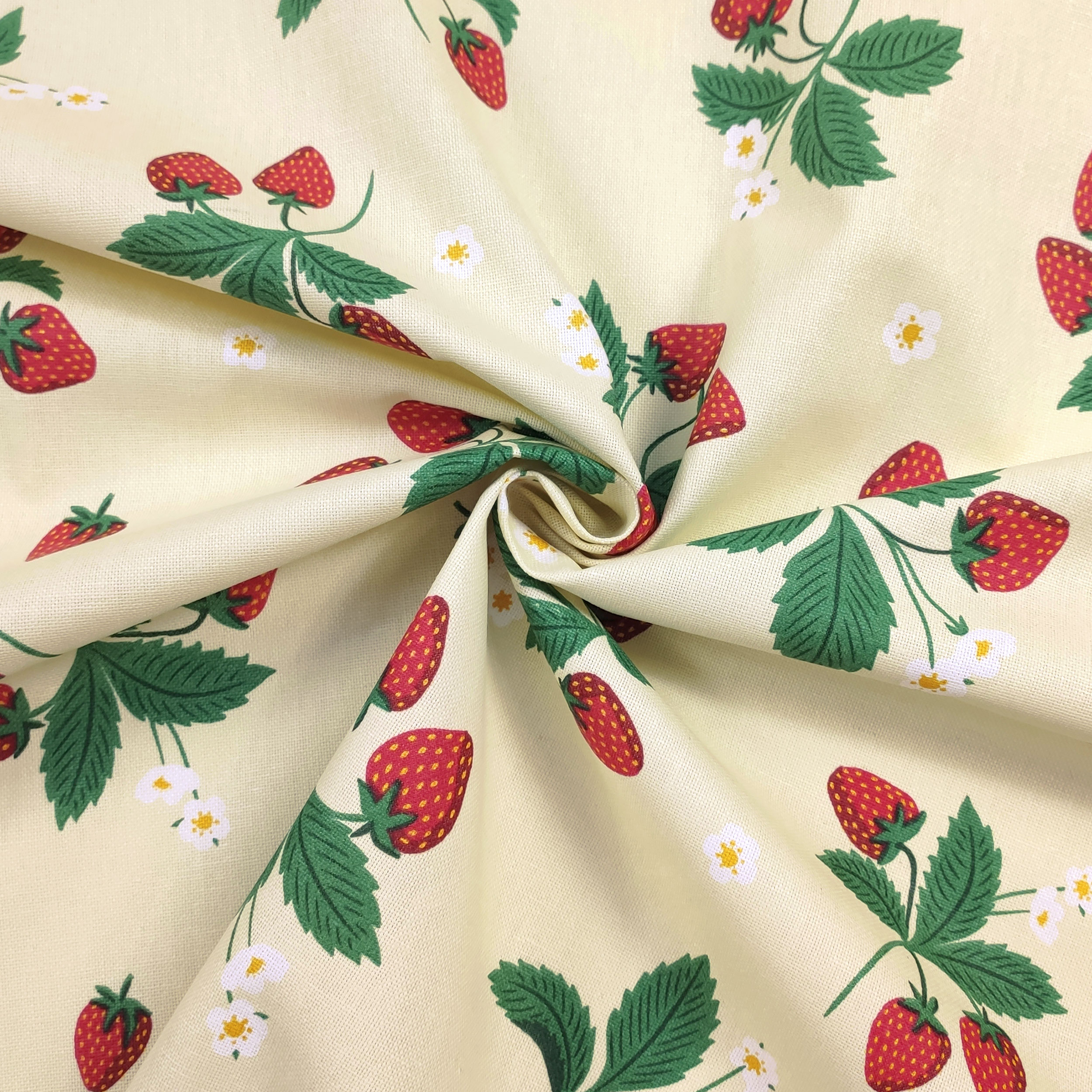 Panama fabric Strawberry Image