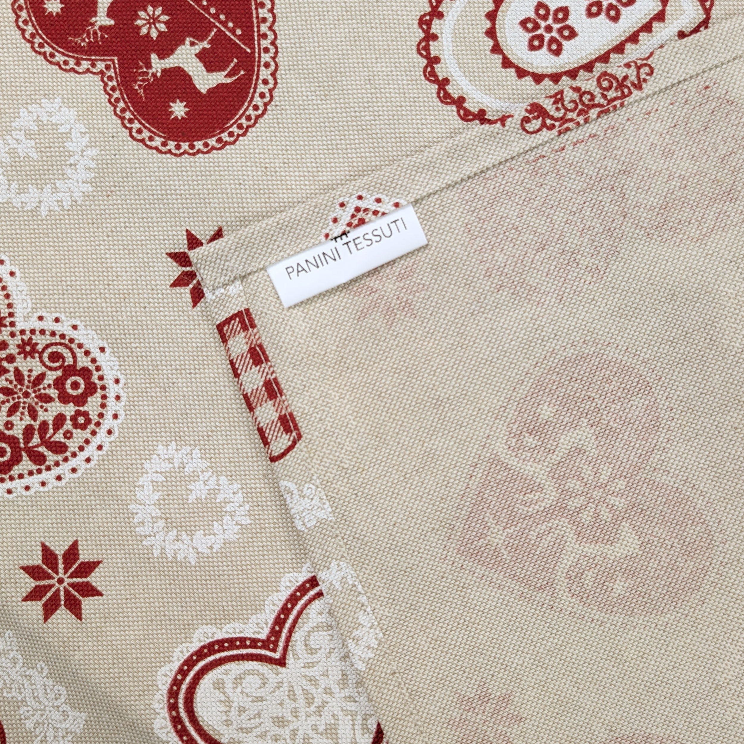 Christmas Tablecloth Christmas Hearts Image