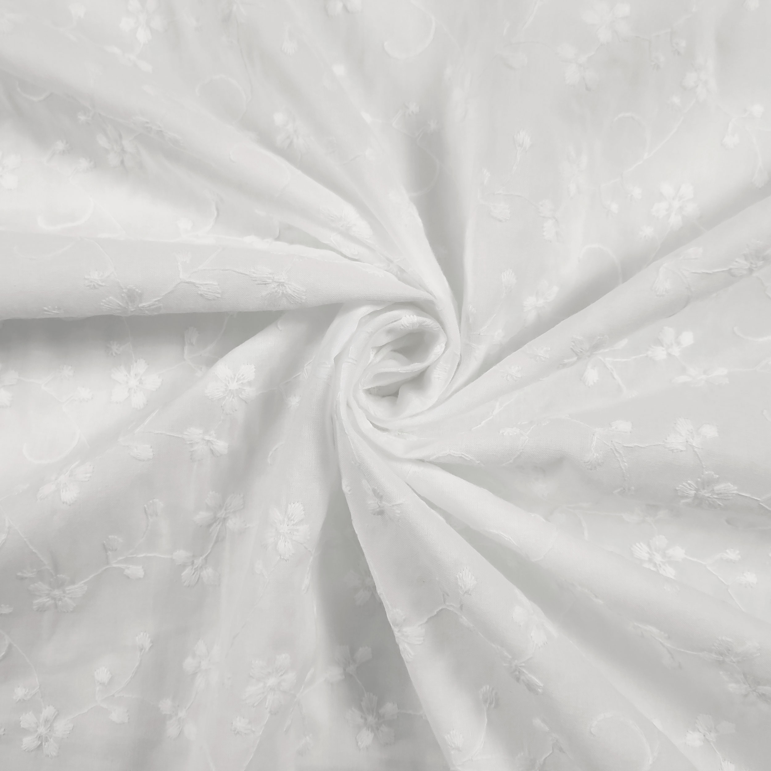 Sangallo Pure Cotton White Flowers Image