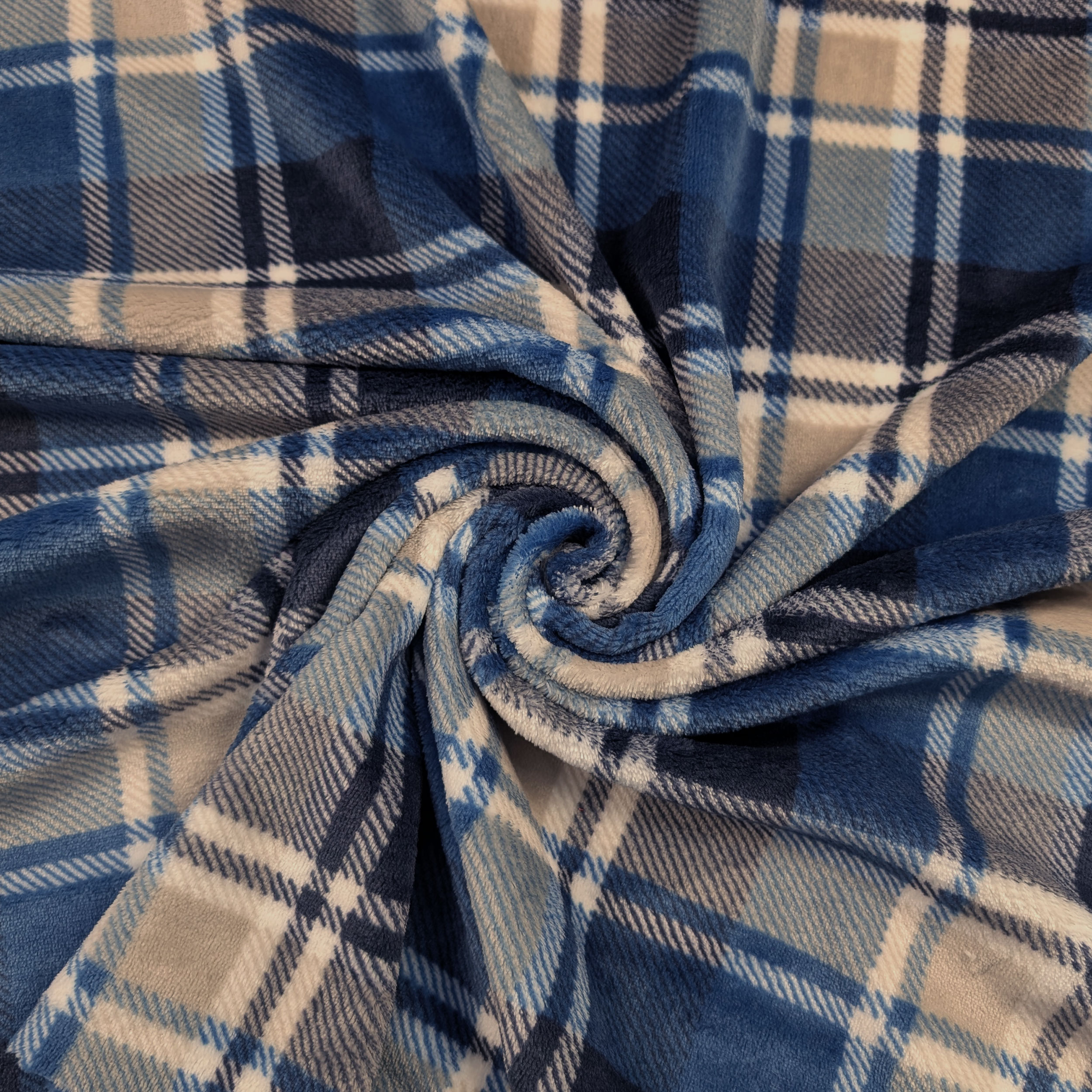 Blue and Beige Tartan Cashmere Fleece Image