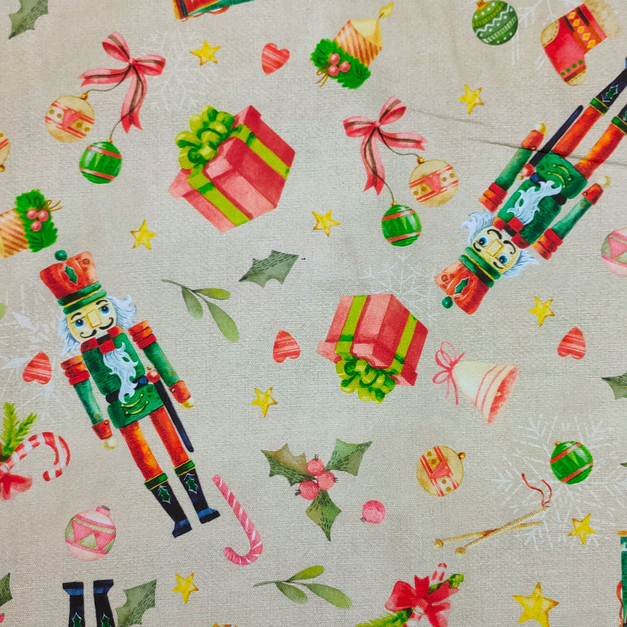 Tissu coton Panama Casse-noisette et boules de Noël Image