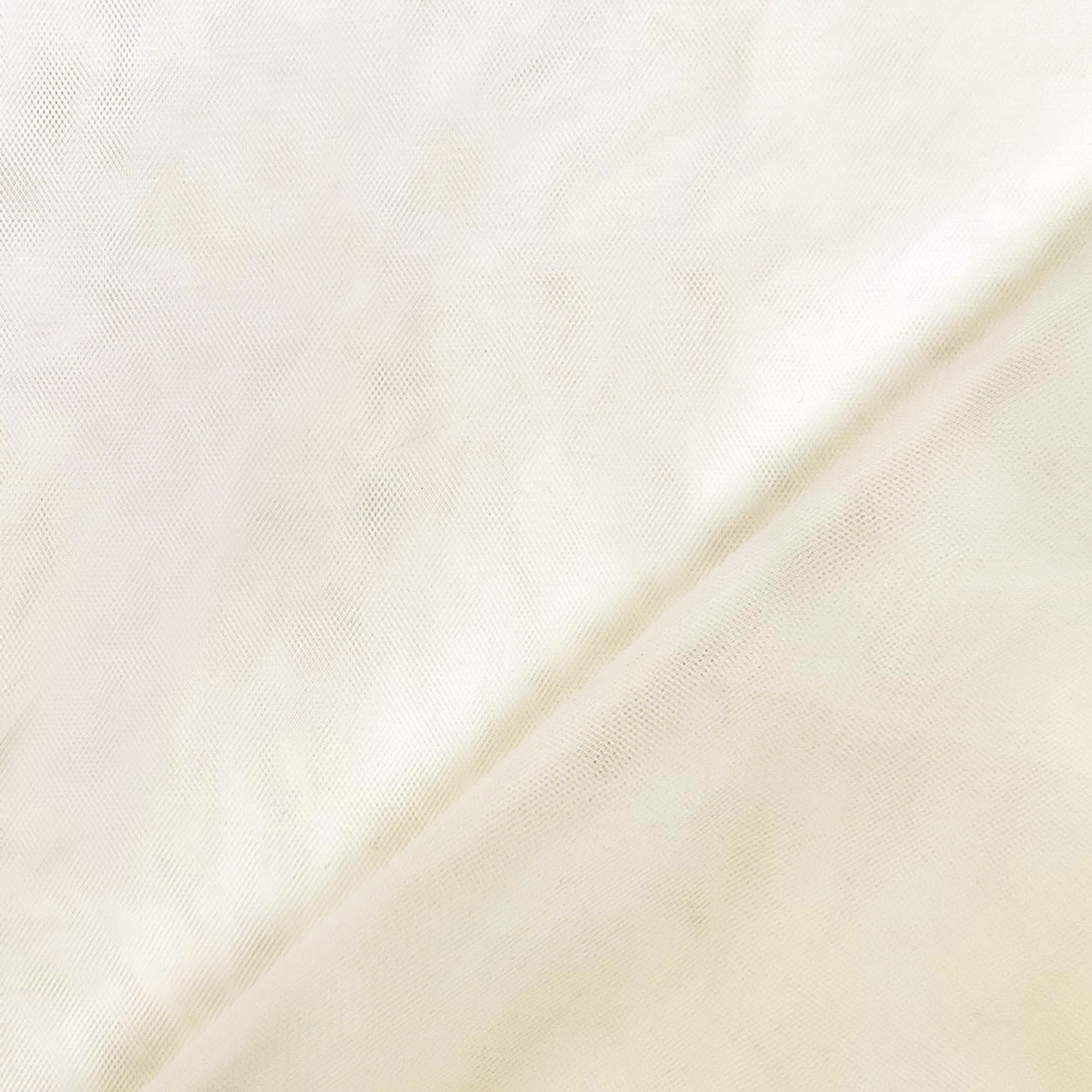 tulle-colorato-da-sposa-crema_(1)