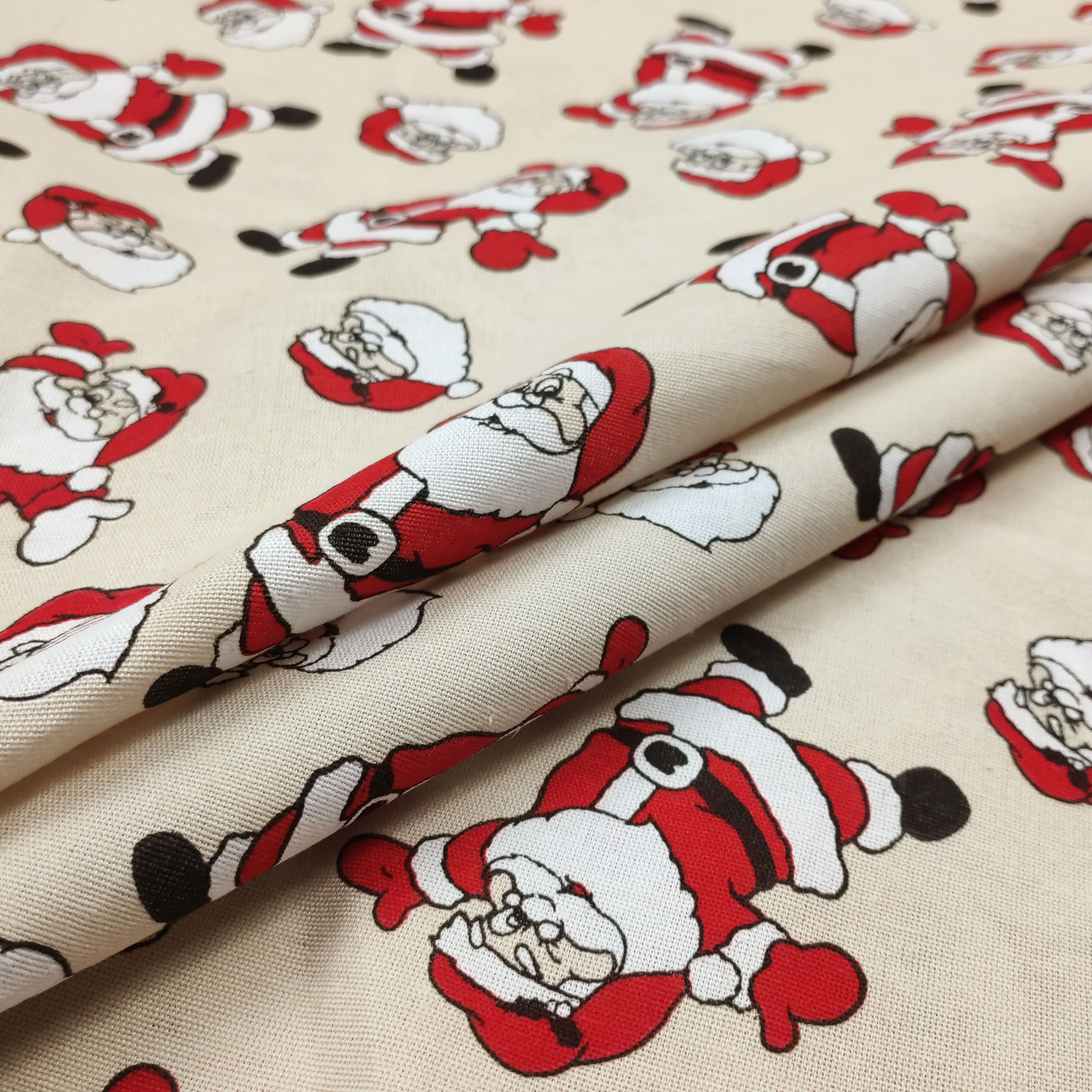 Décoration de Noël en tissu avec le Père Noël Image