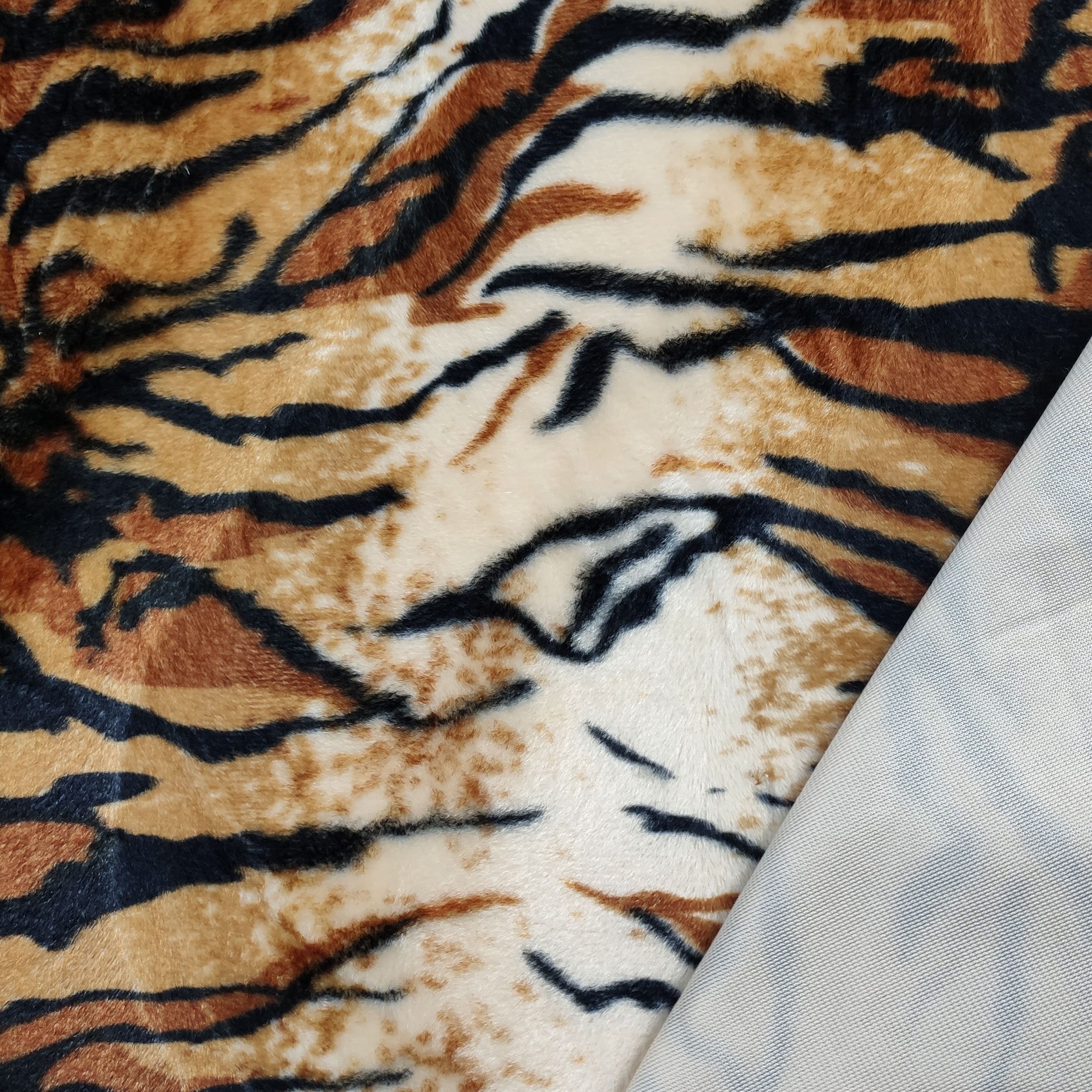 Poni de piel de leopardo