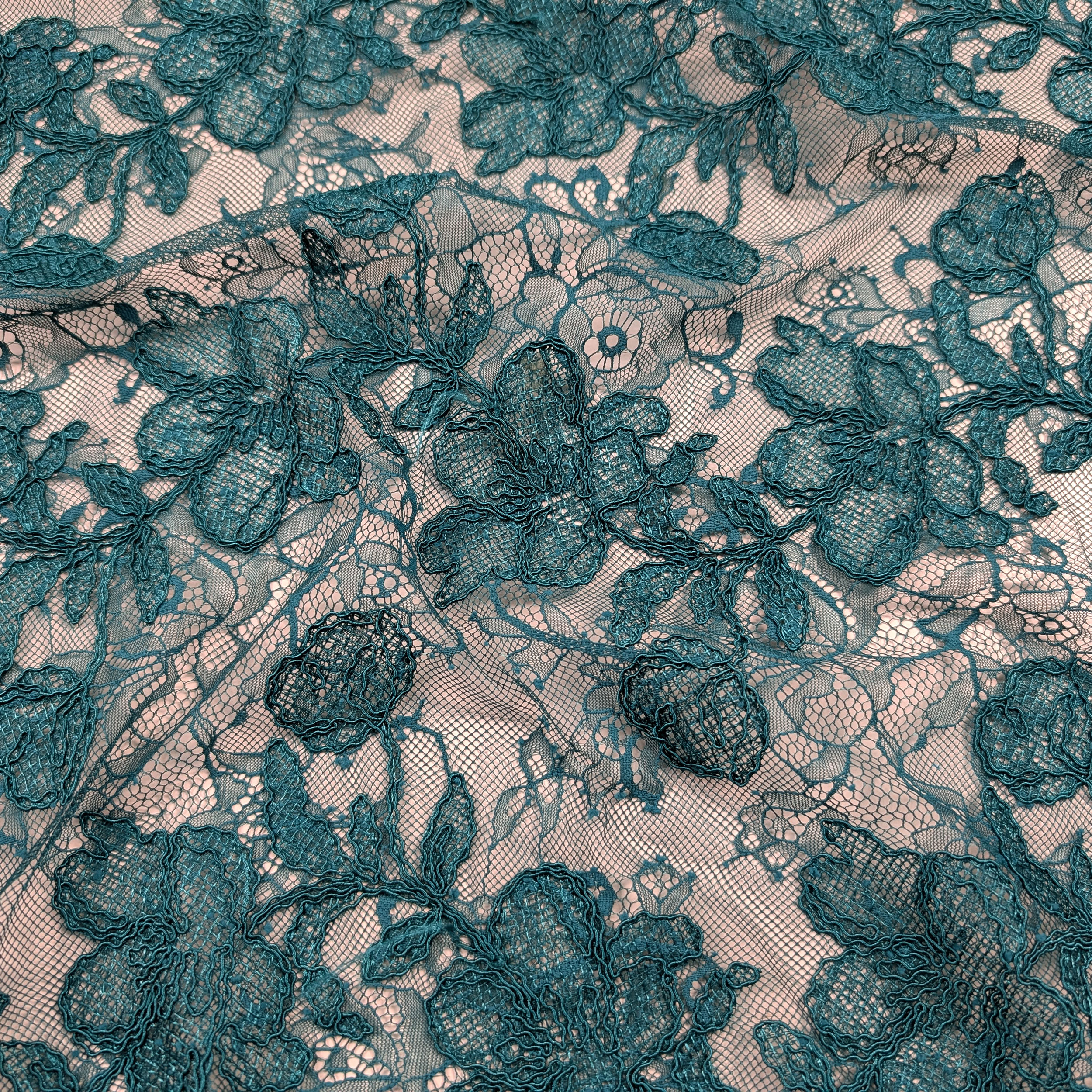 Macramé Lace French Brass Image