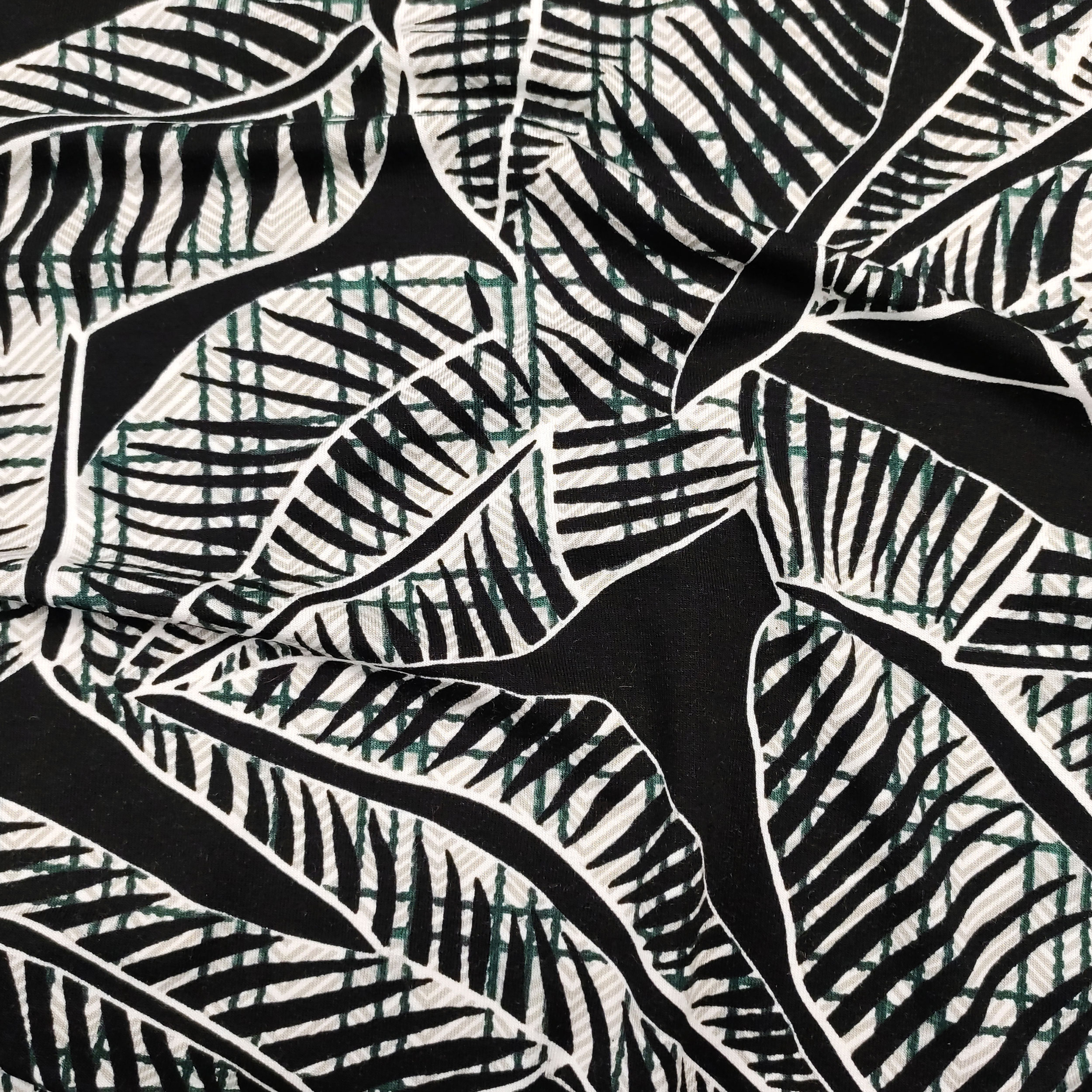 Viskose-Jersey Black Leaves