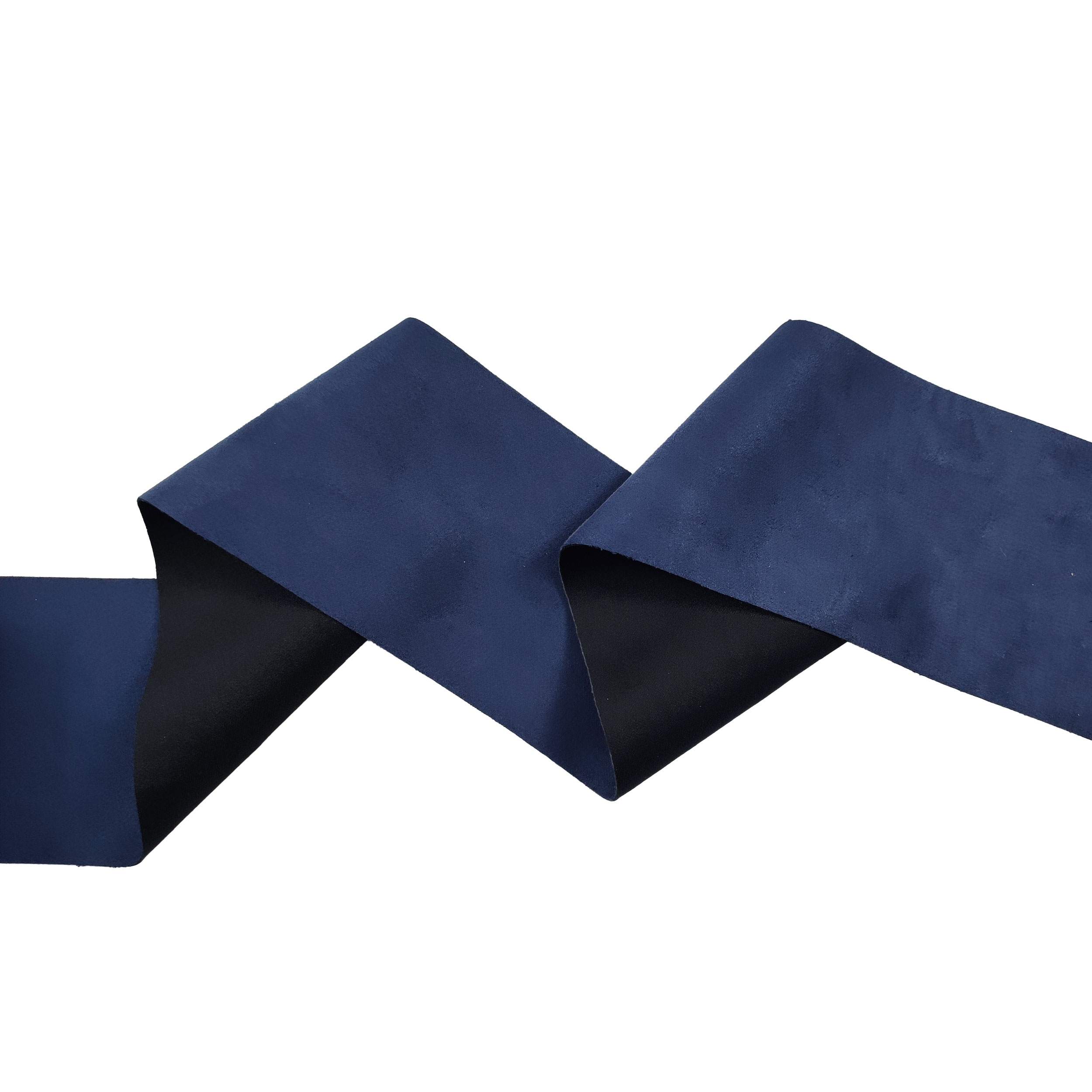 Suede-effect elastic edge