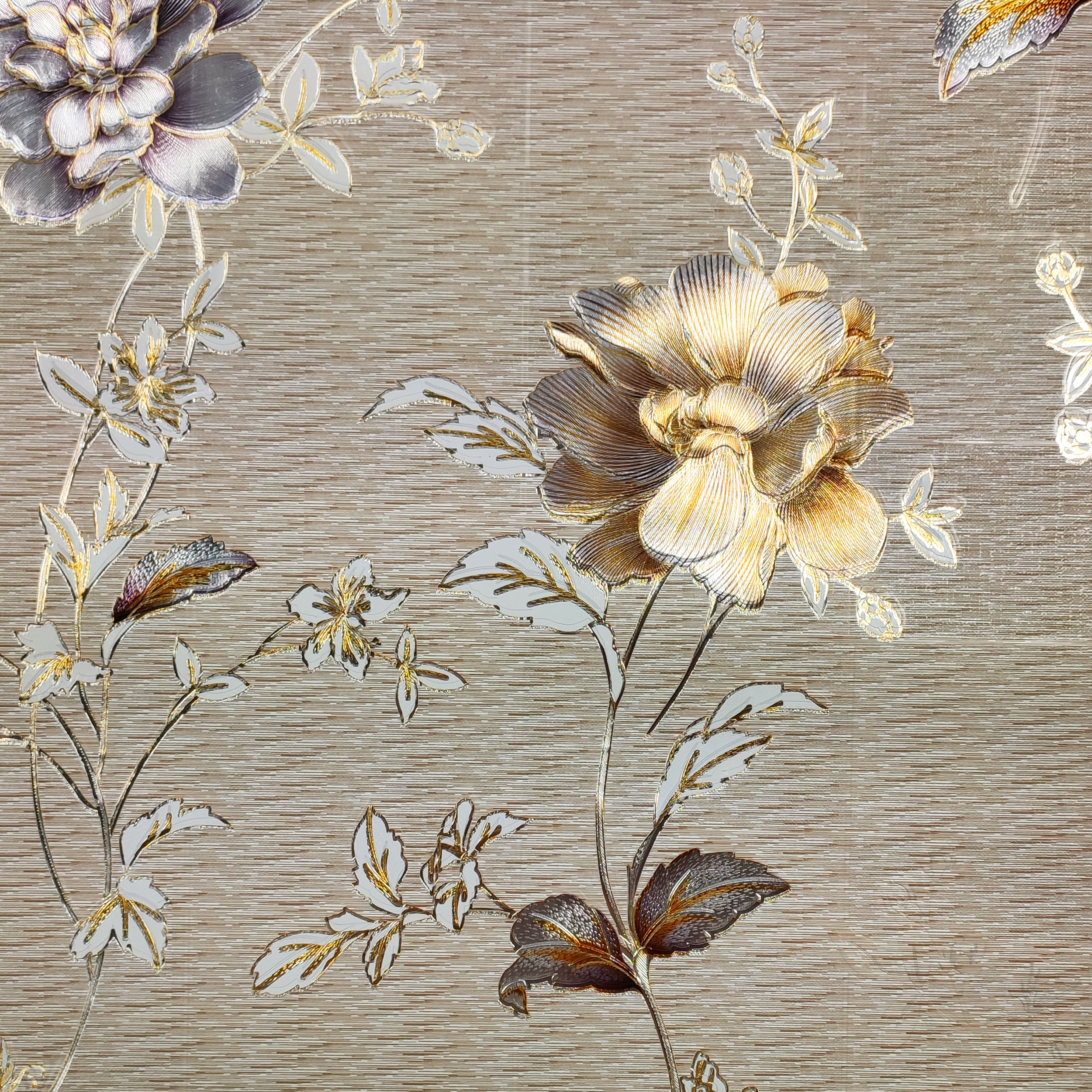 Nappe Métallique Tissu Fleurs Fond Beige Image