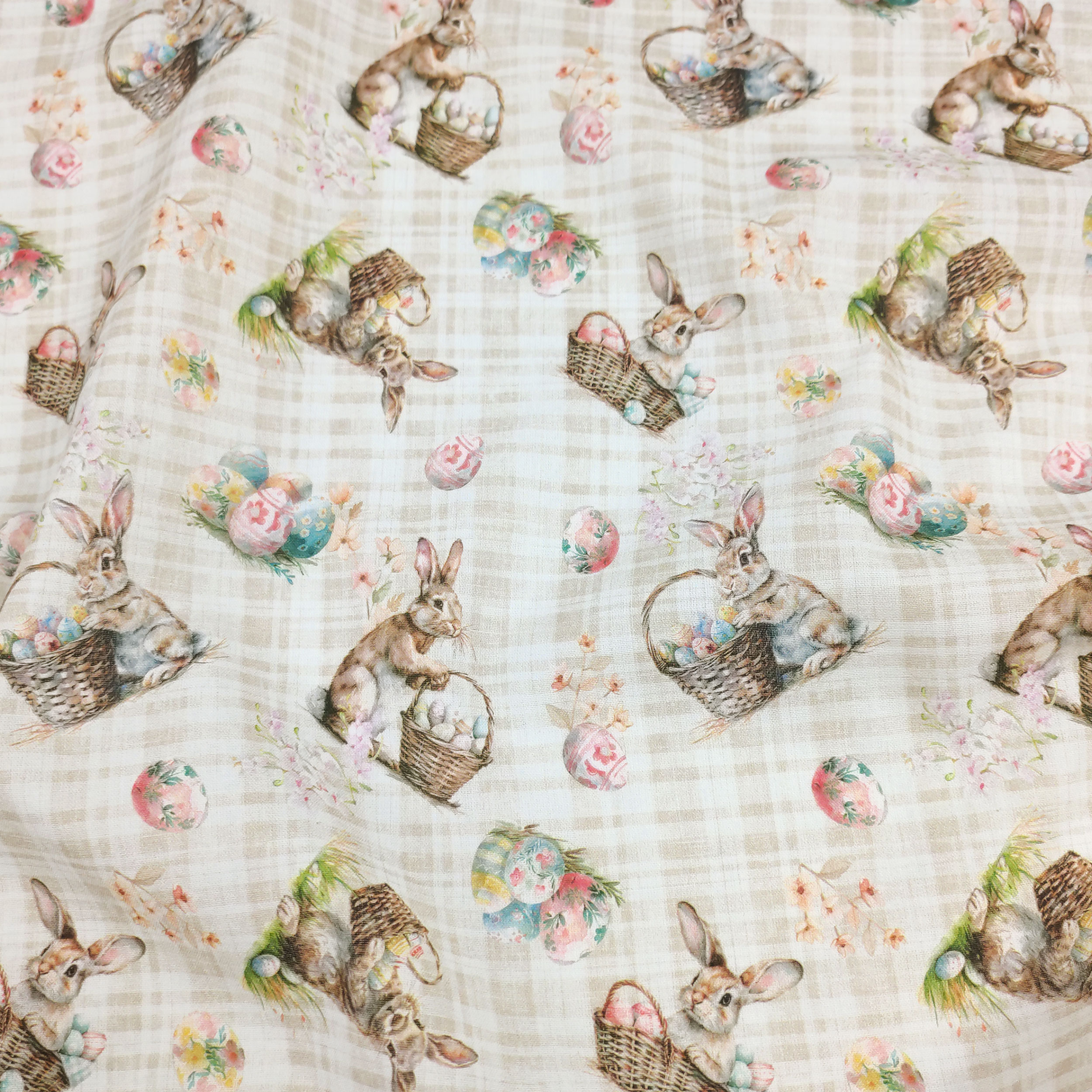 Lapins et œufs de Pâques en coton fantaisie