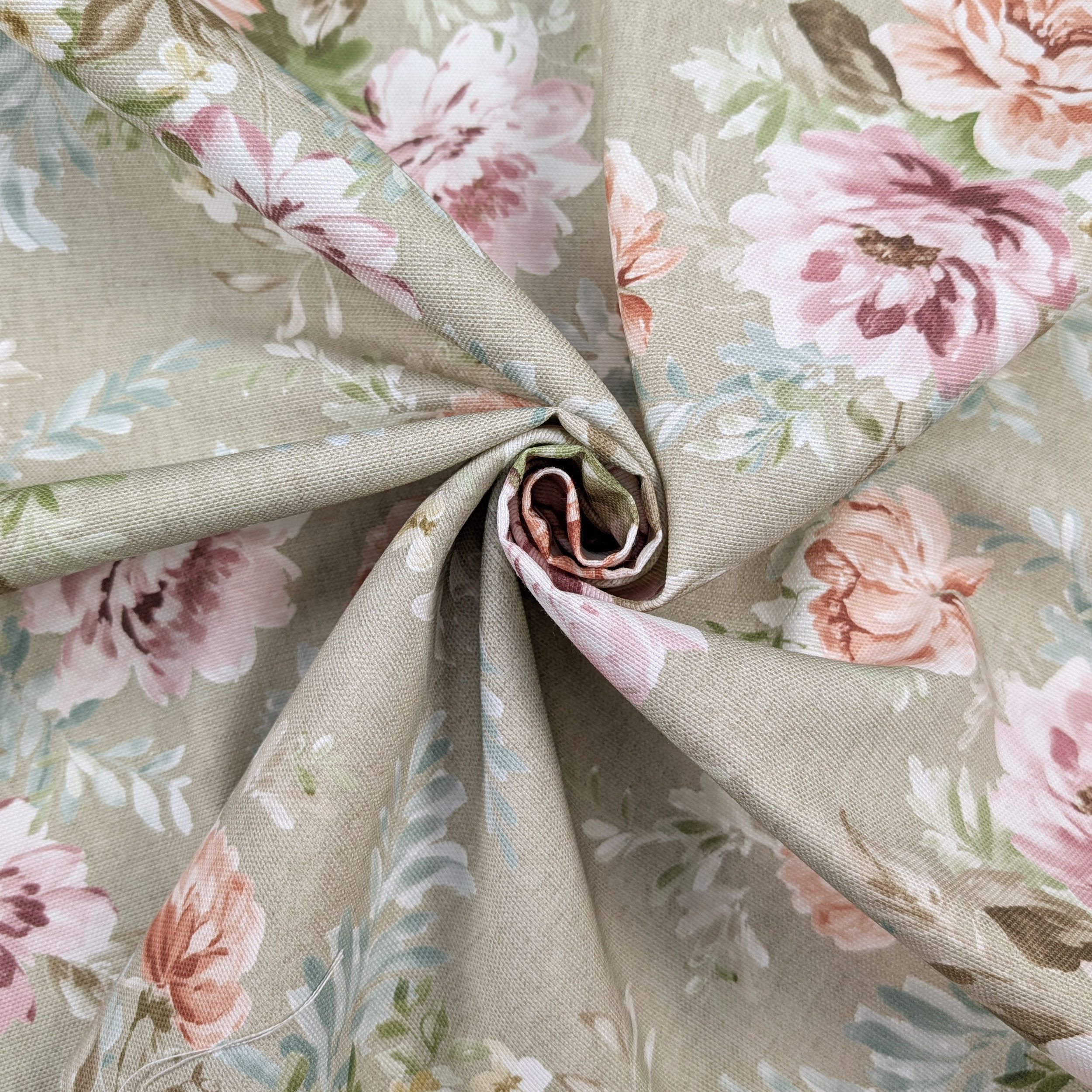 Fabric Decor Flowers Image
