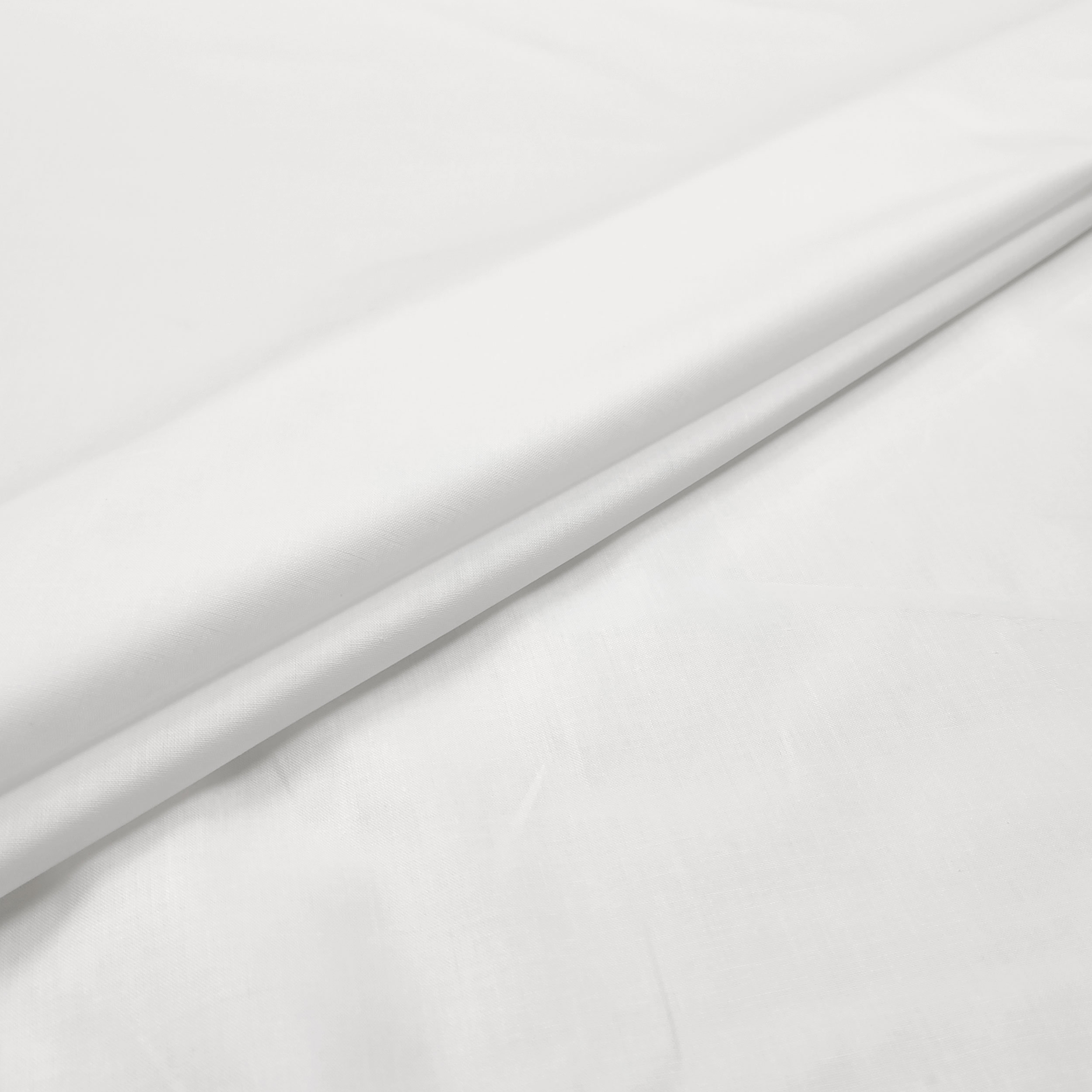 White Organic Cotton Fabric Remnant, 150x140 cm Image