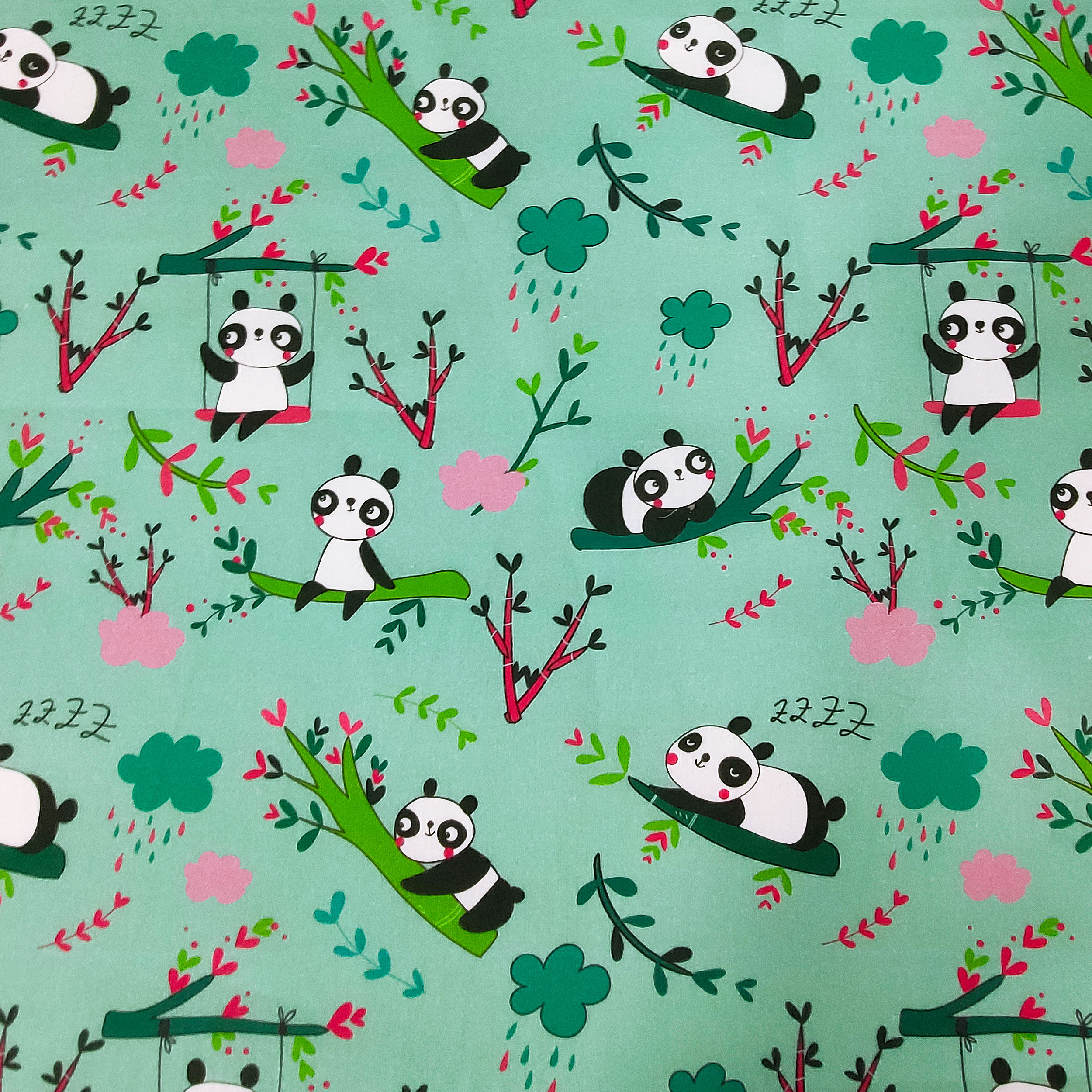 Cotton Panda Grand fond vert menthe - Panini Fabrics
