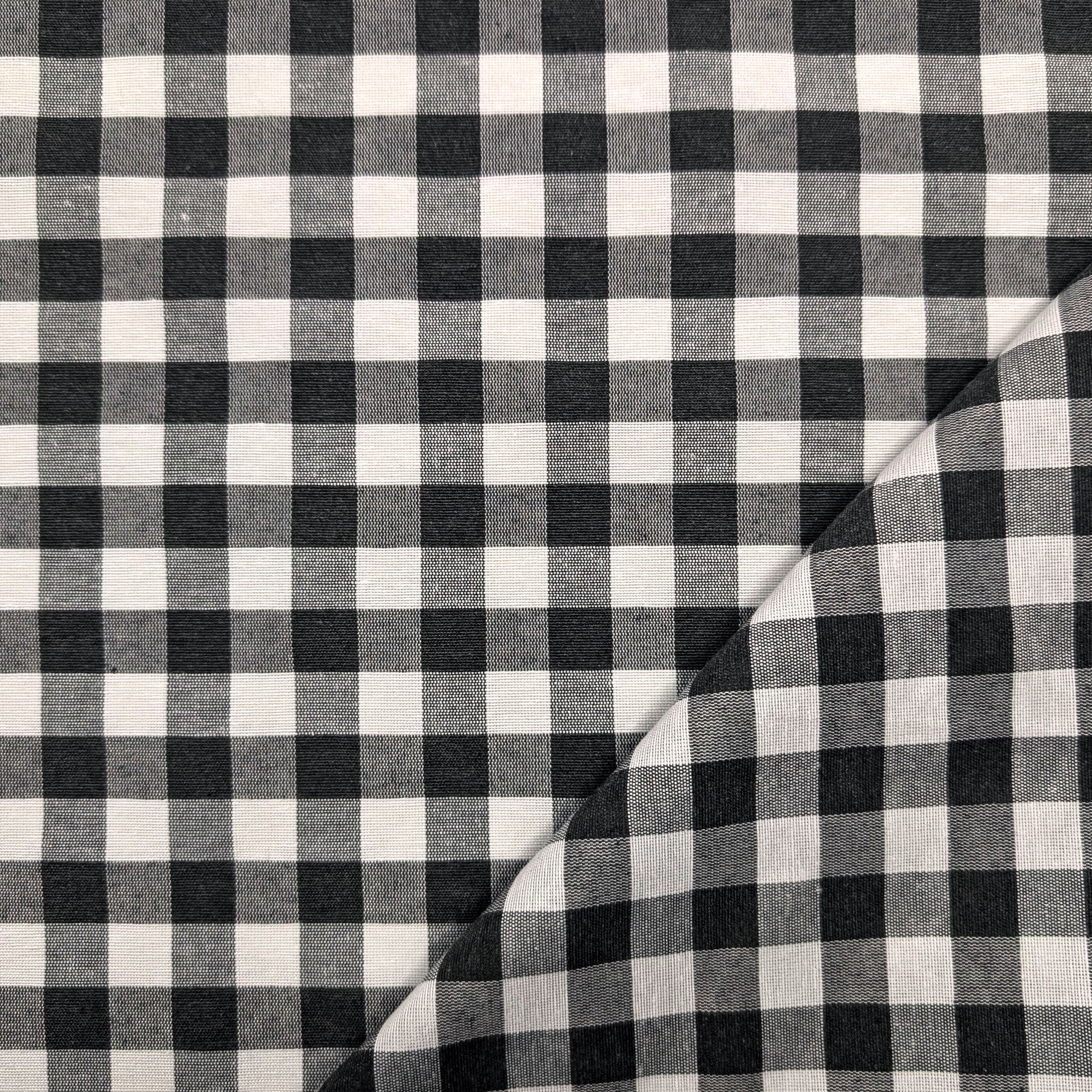 Yarn Dyed Tablecloth Fabric with Check Pattern Image