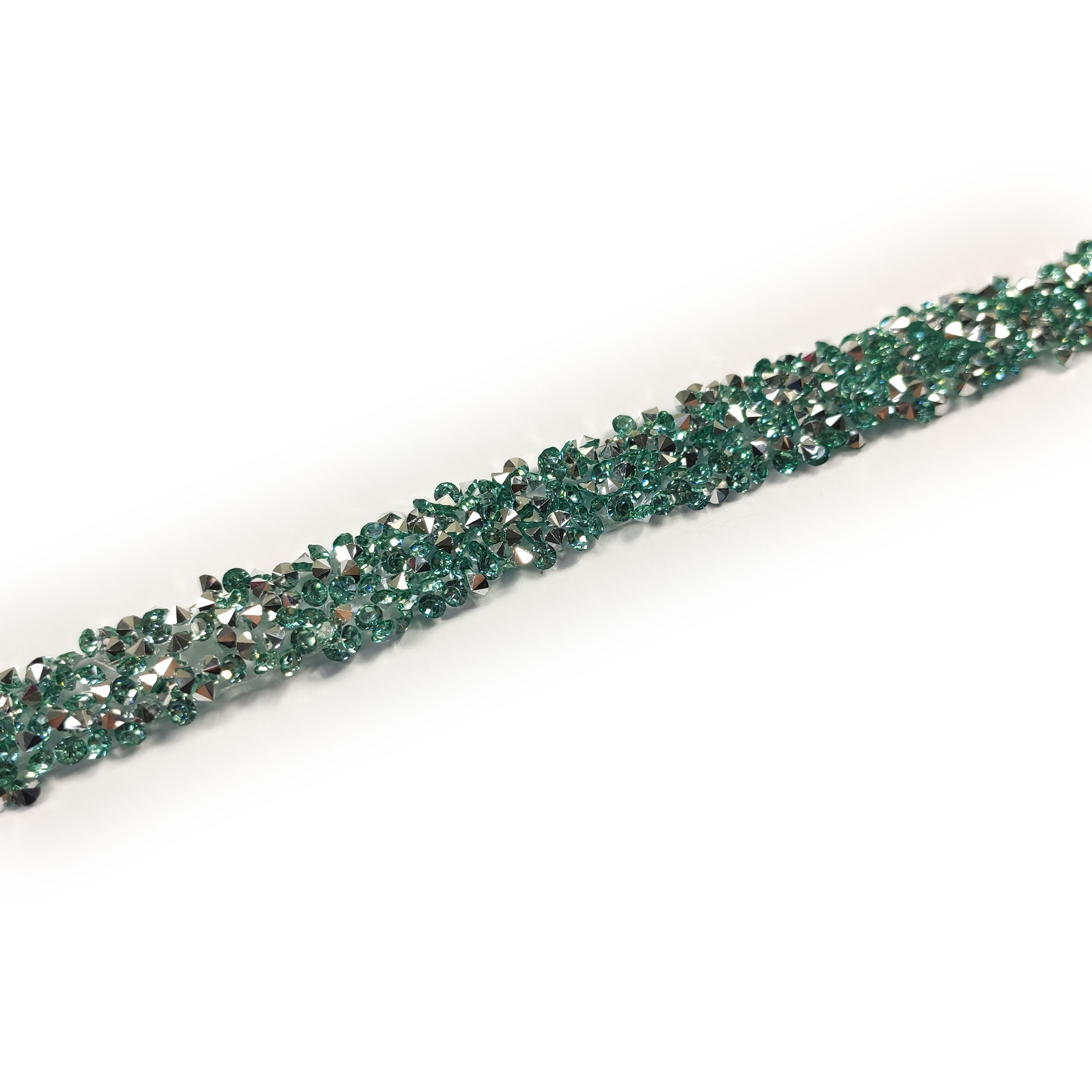 Garnitures thermoadhésives en perles et strass de type Swarovski Image